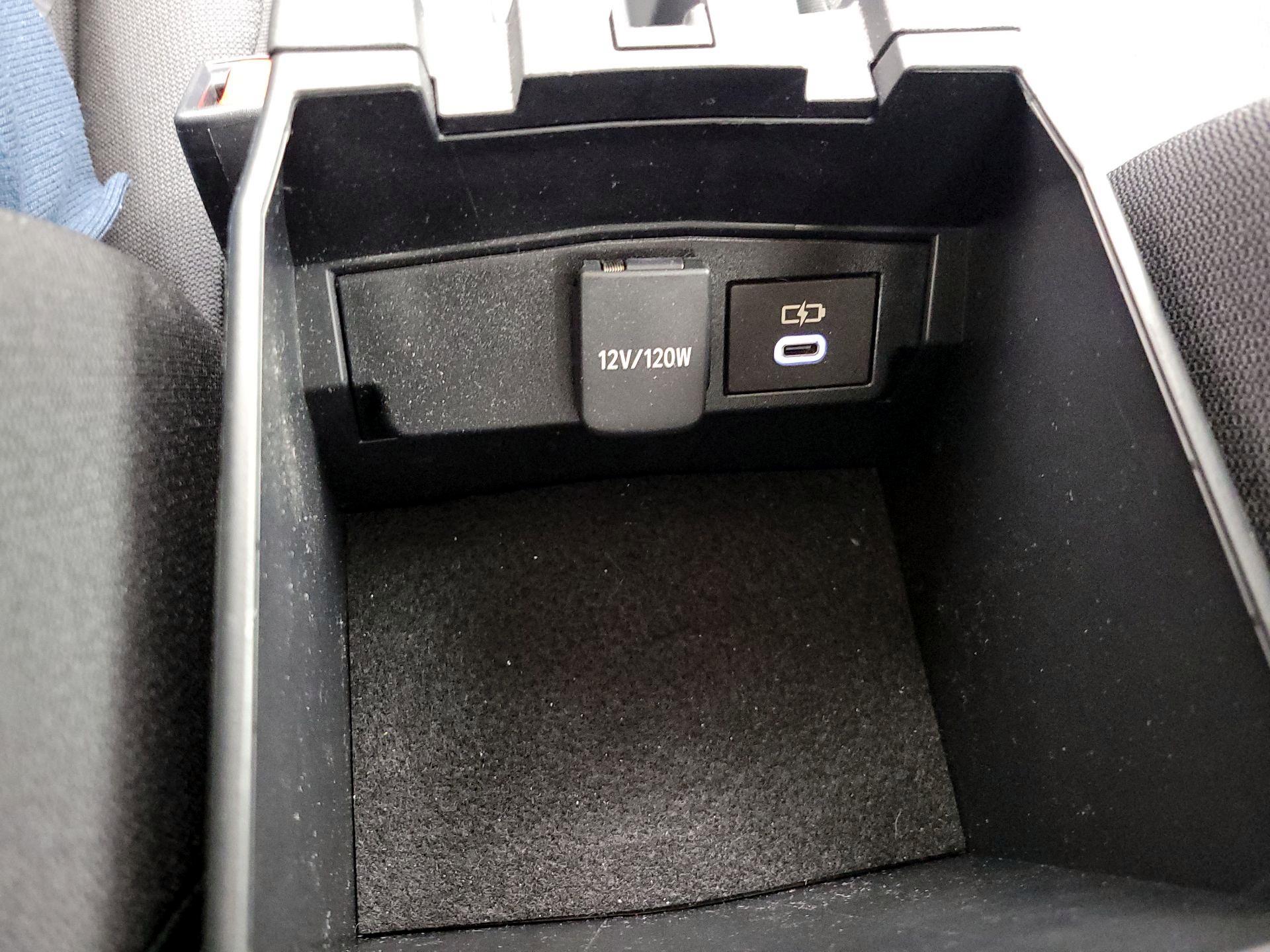 Thumbnail: 2023 Toyota Corolla - 19