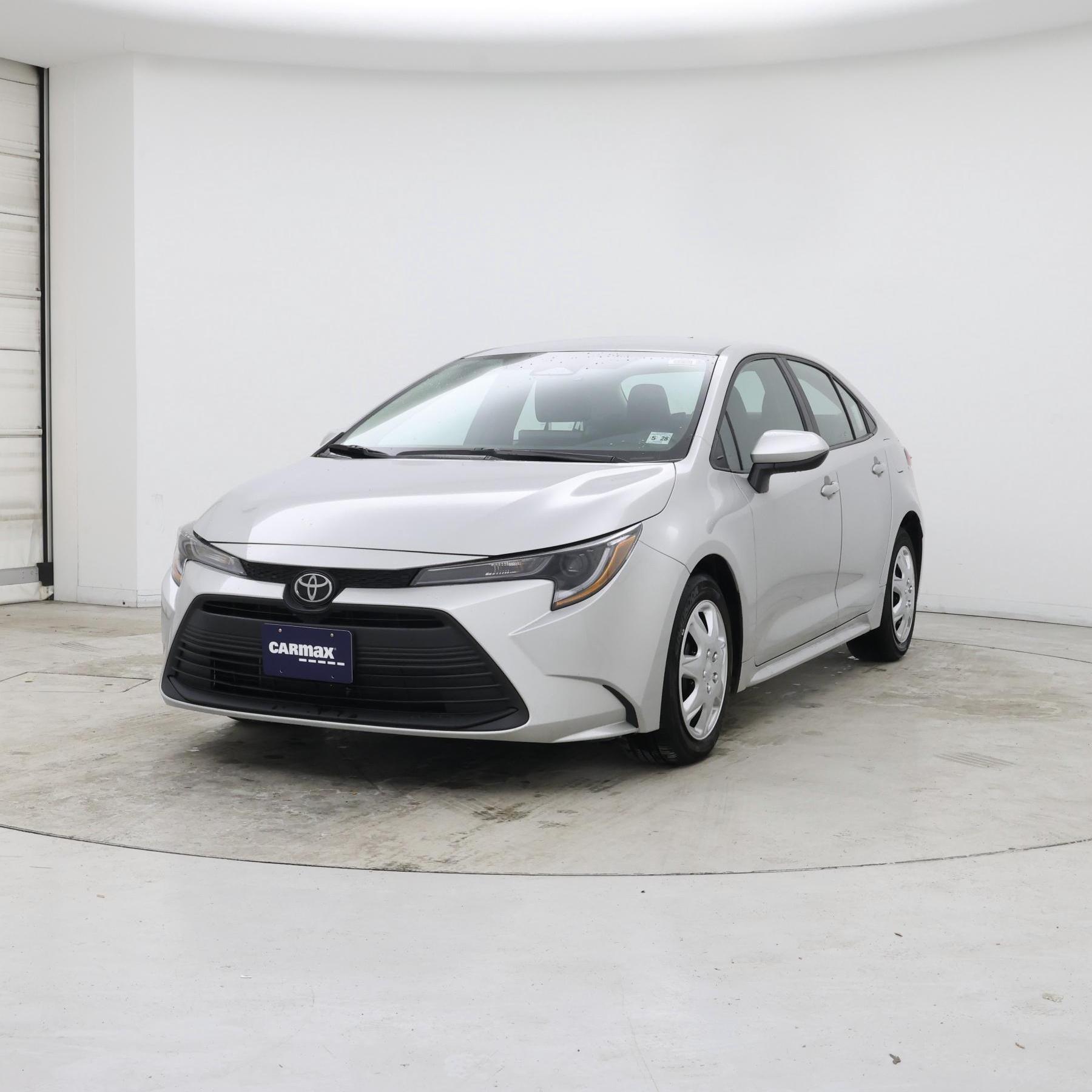 Thumbnail: 2023 Toyota Corolla - 4