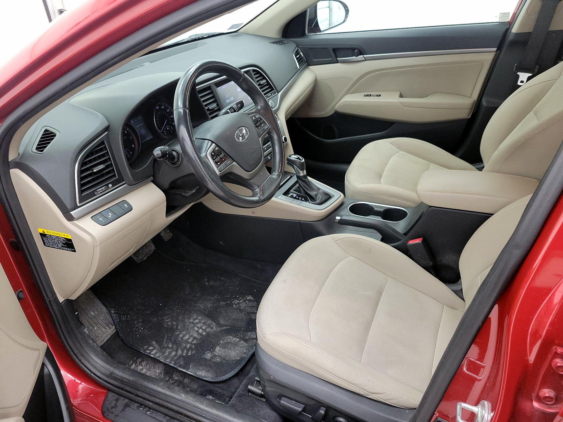 Thumbnail: 2017 Hyundai Elantra - 11