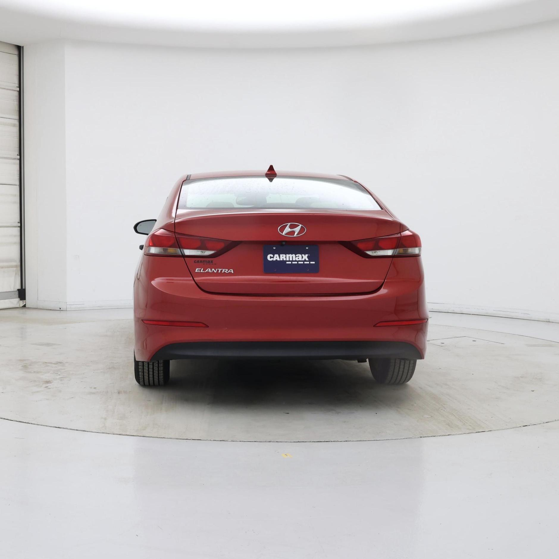 Thumbnail: 2017 Hyundai Elantra - 6