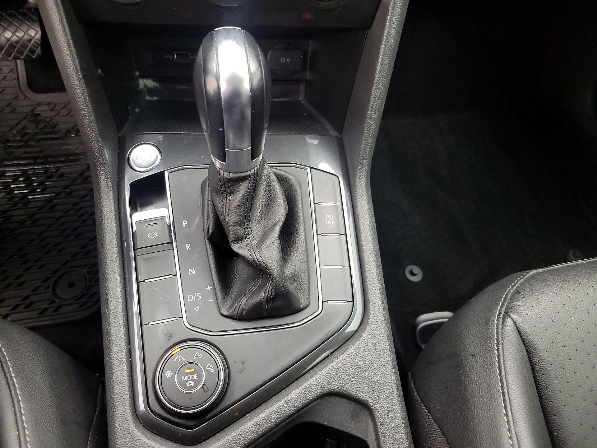 Thumbnail: 2019 Volkswagen Tiguan - 17