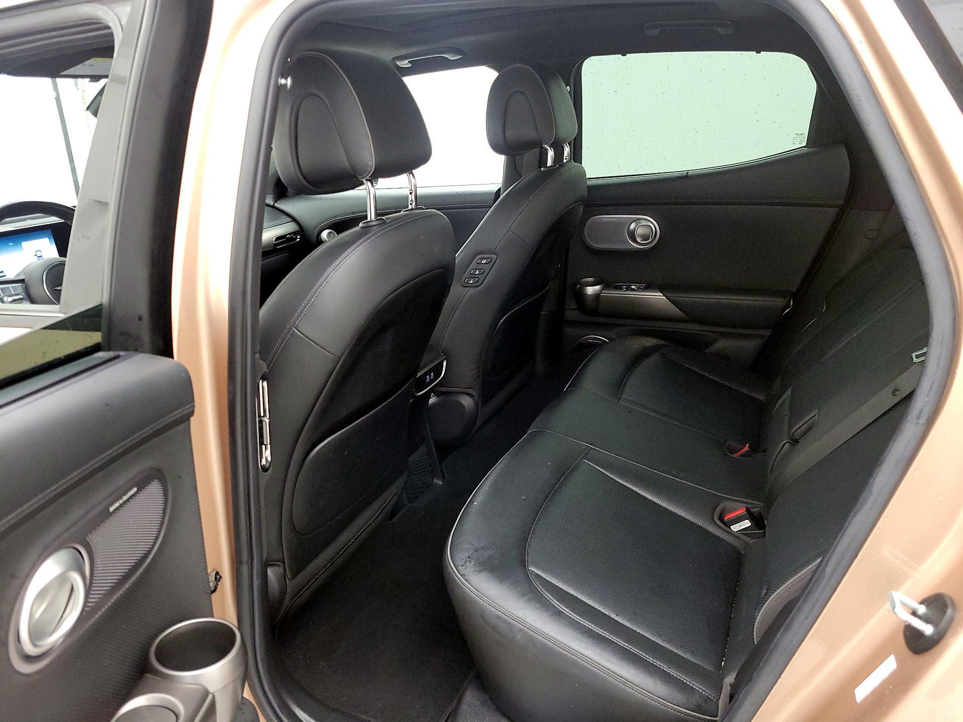 Thumbnail: 2023 Genesis GV60 - 20