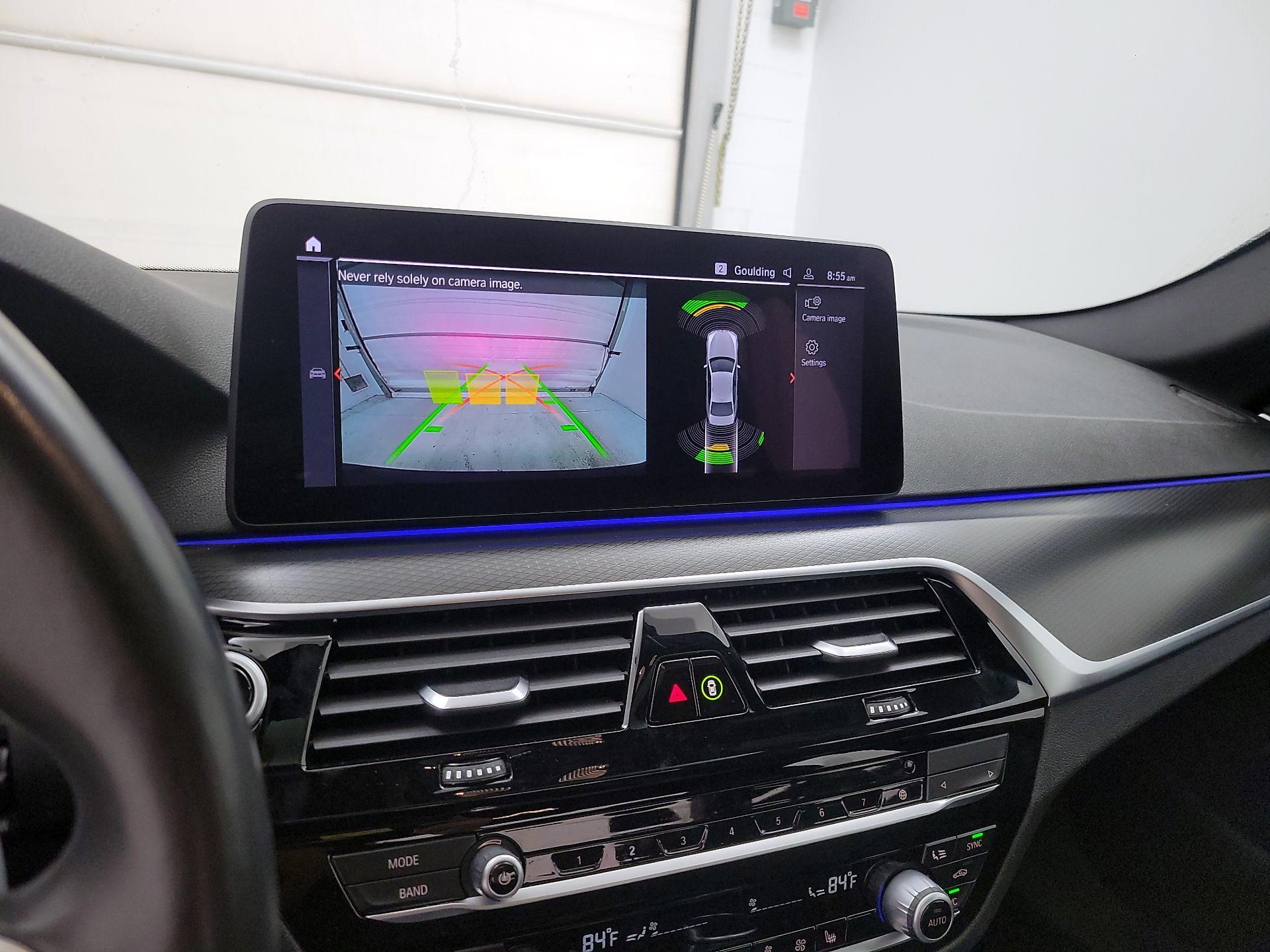 Thumbnail: 2021 BMW 5 Series - 15