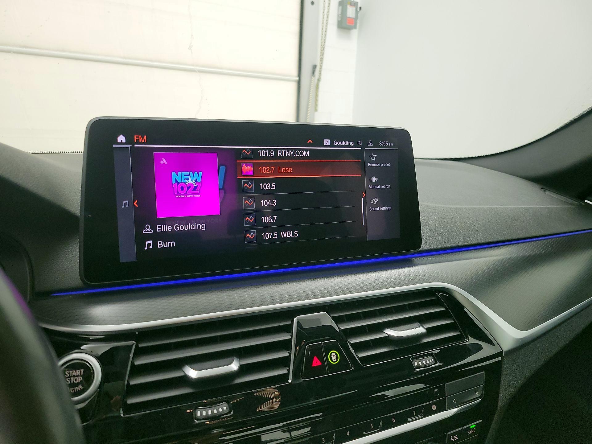 Thumbnail: 2021 BMW 5 Series - 16