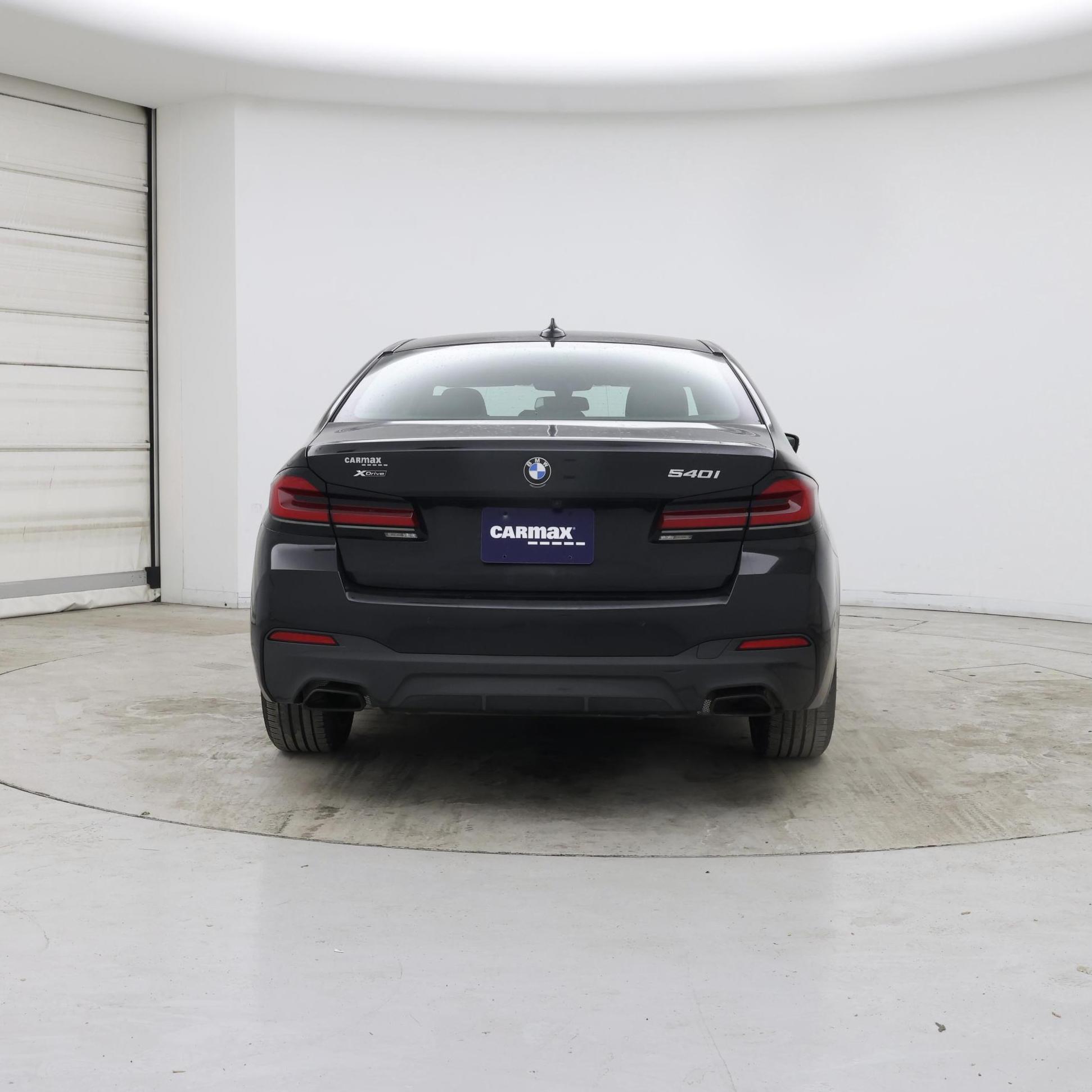 Thumbnail: 2021 BMW 5 Series - 6