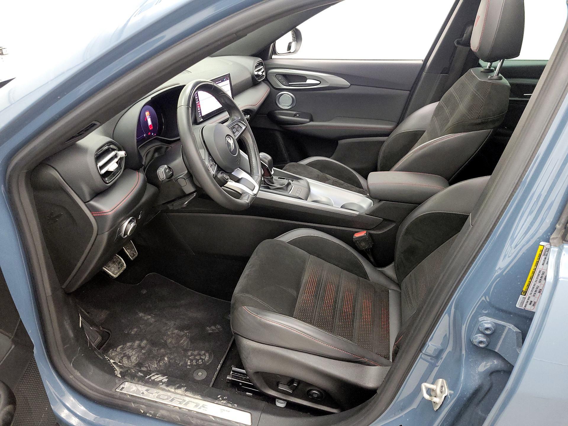 Thumbnail: 2023 Dodge Hornet - 11