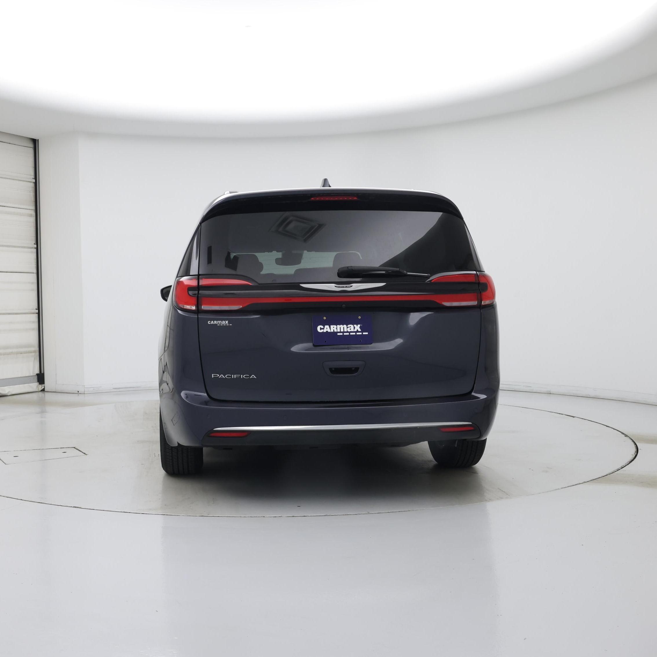 Thumbnail: 2021 Chrysler Pacifica - 6