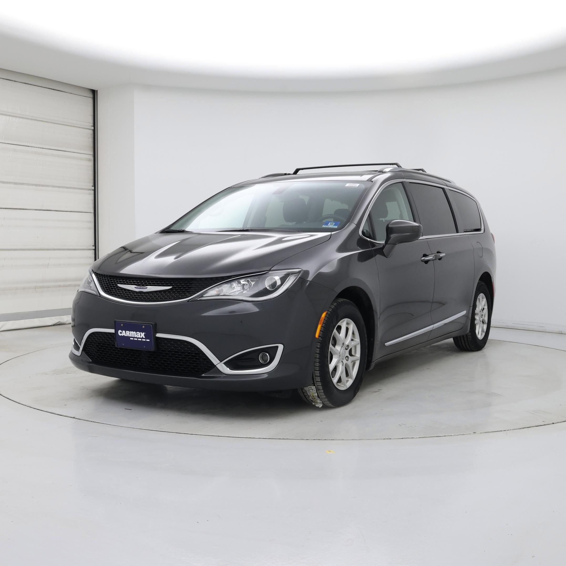 Thumbnail: 2020 Chrysler Pacifica - 4