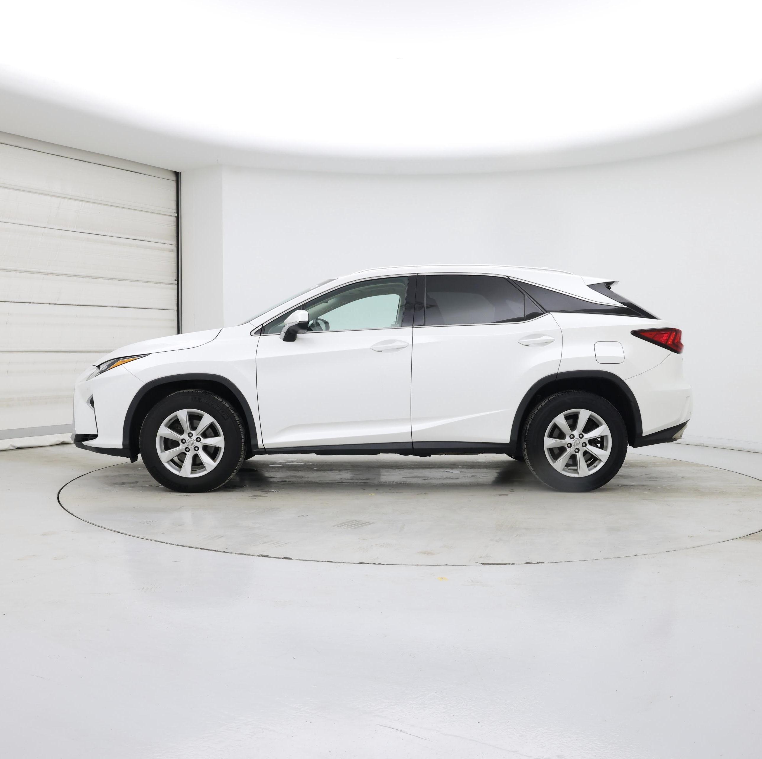 Thumbnail: 2017 Lexus RX - 3