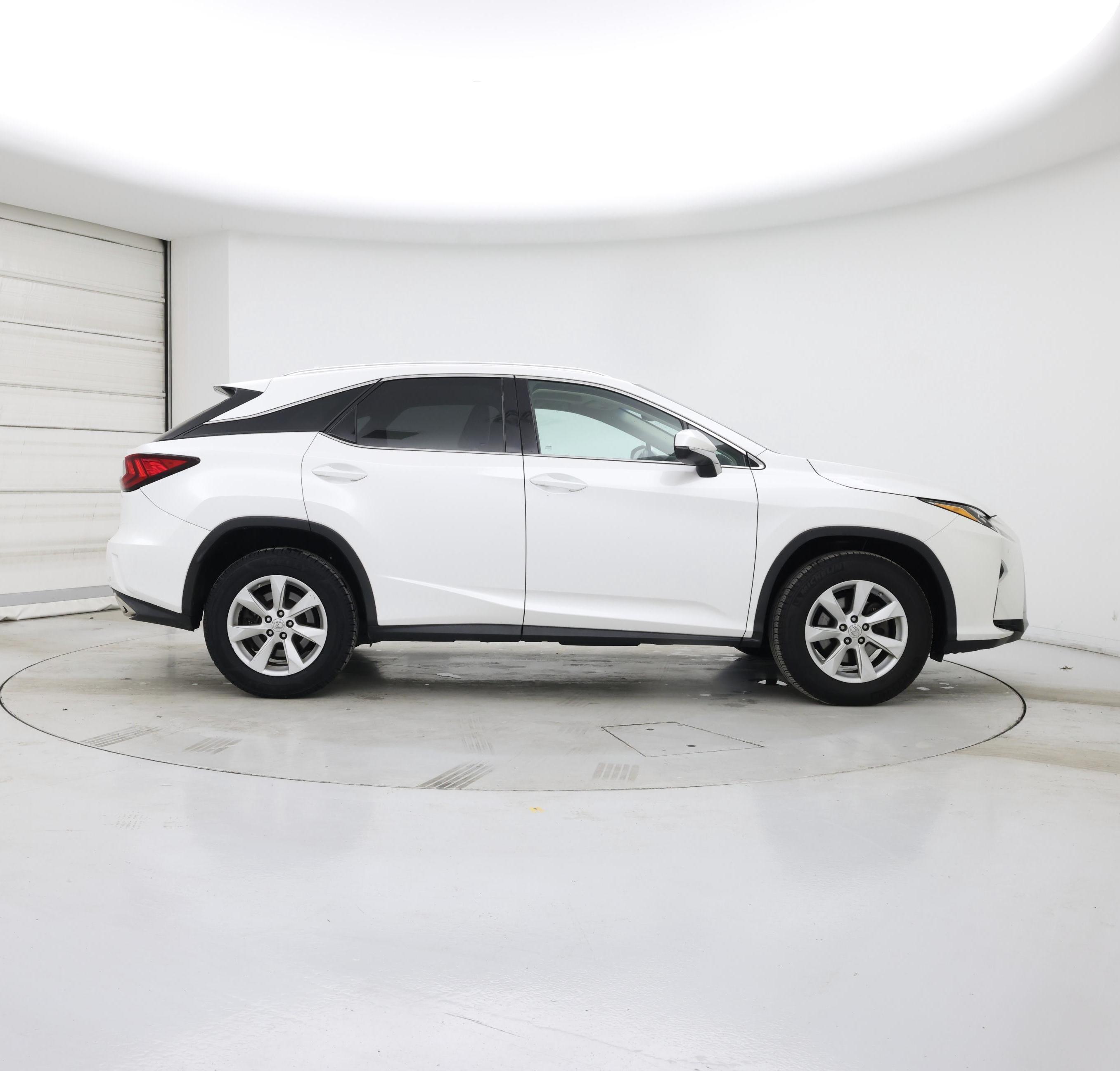 Thumbnail: 2017 Lexus RX - 7