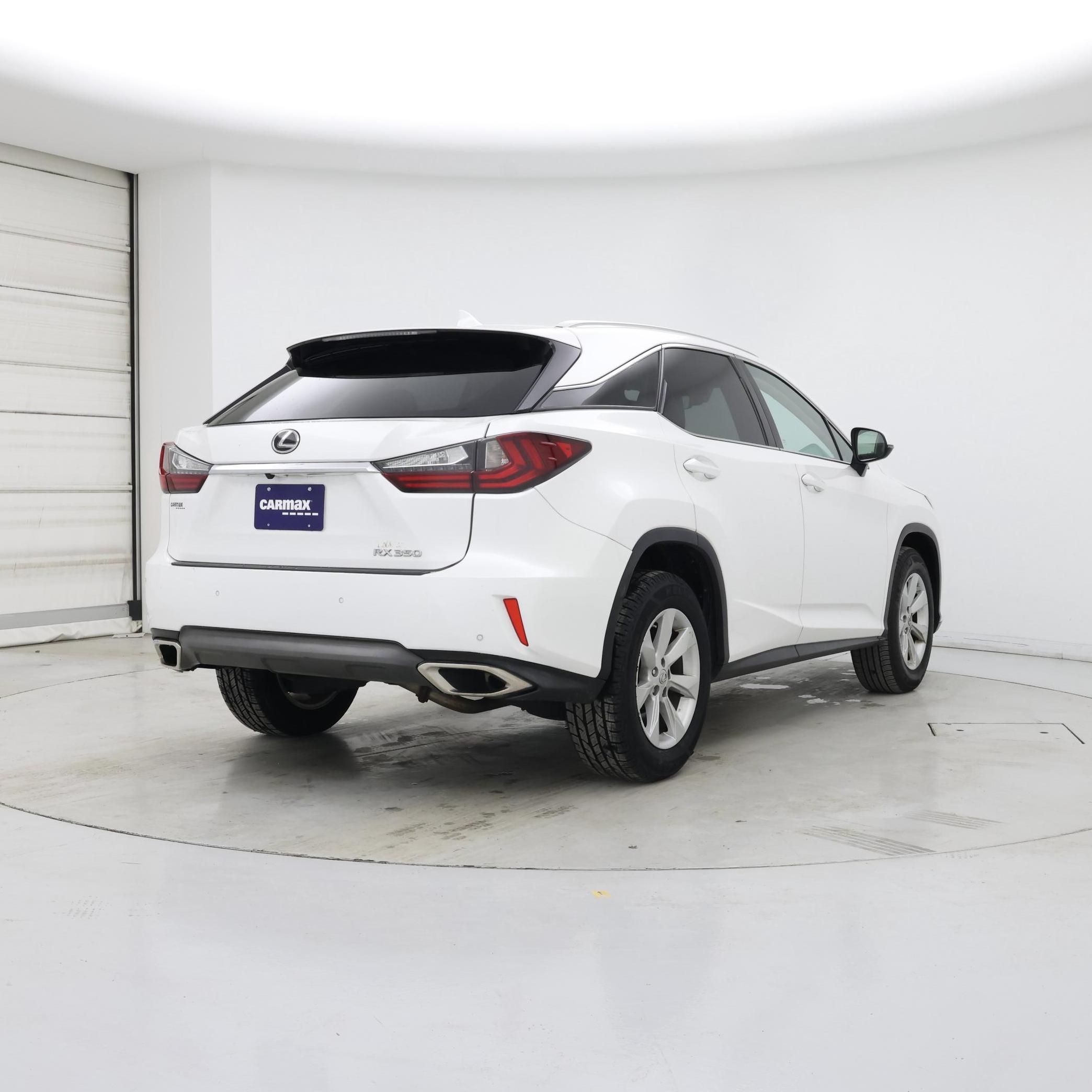 Thumbnail: 2017 Lexus RX - 8