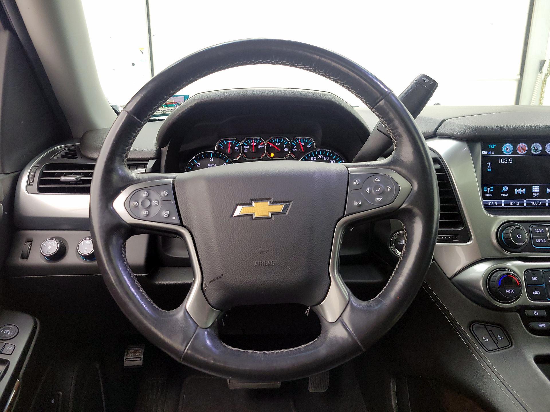 Thumbnail: 2019 Chevrolet Tahoe - 10