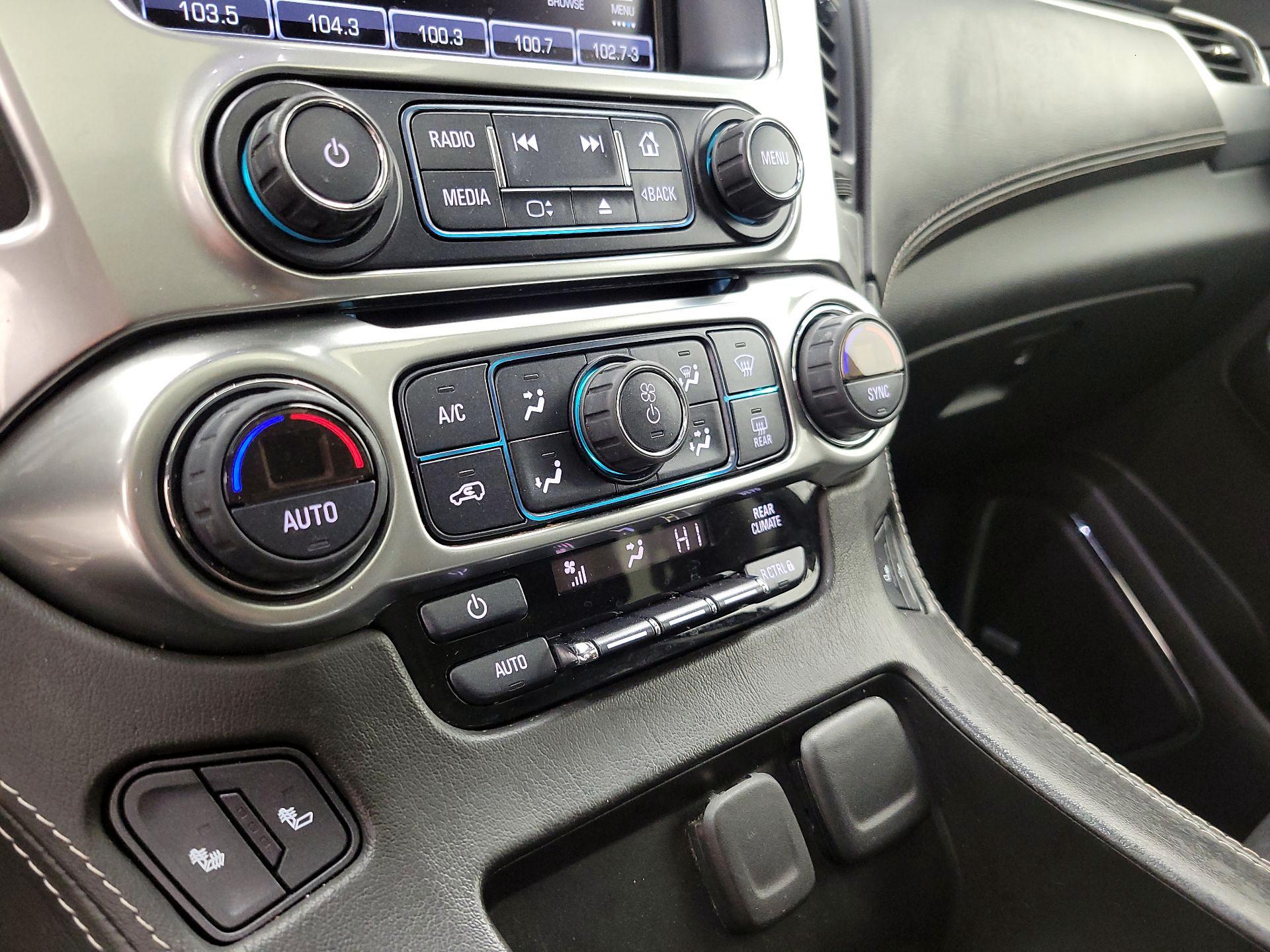 Thumbnail: 2019 Chevrolet Tahoe - 16