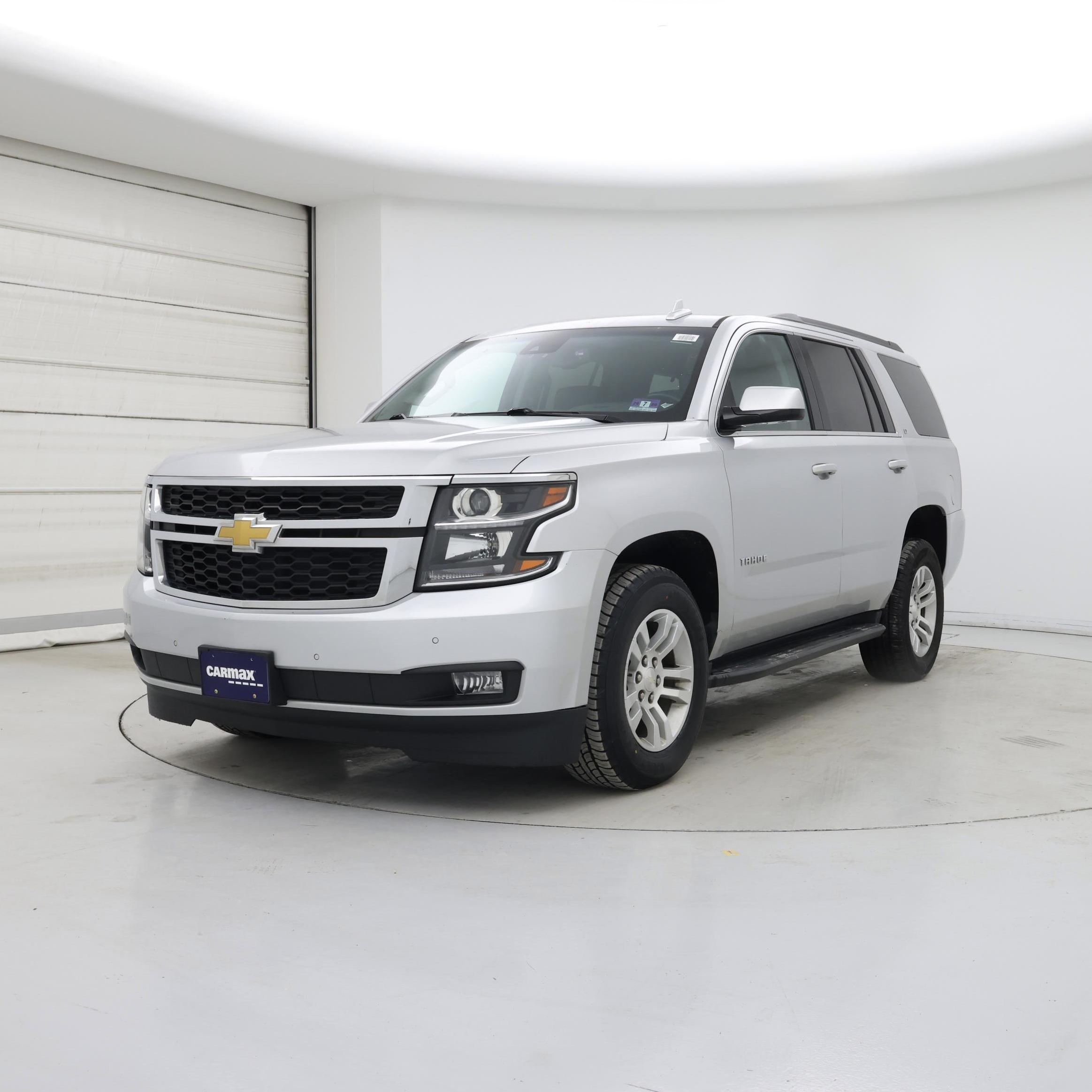 Thumbnail: 2019 Chevrolet Tahoe - 4