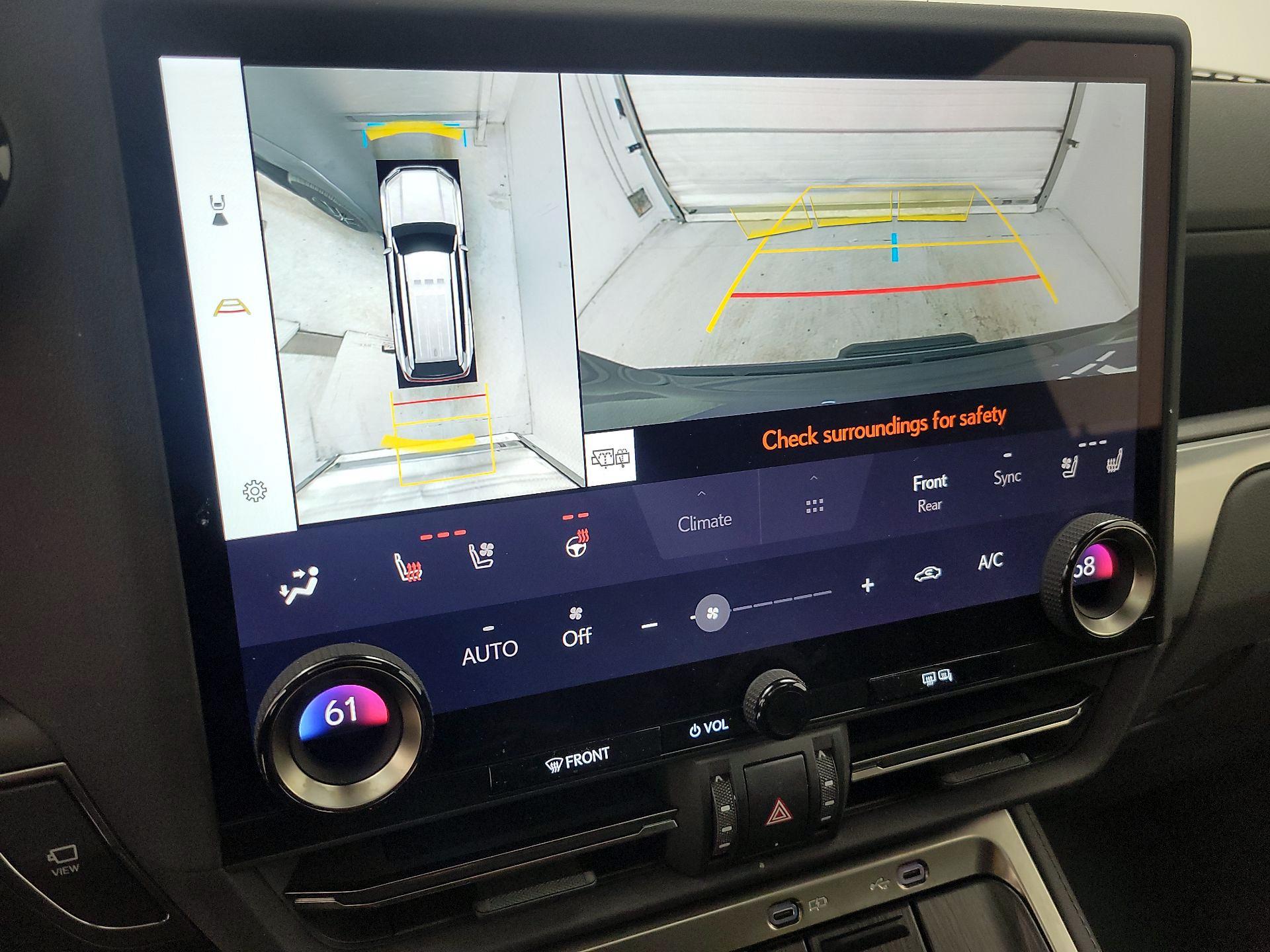 Thumbnail: 2025 Lexus GX - 15