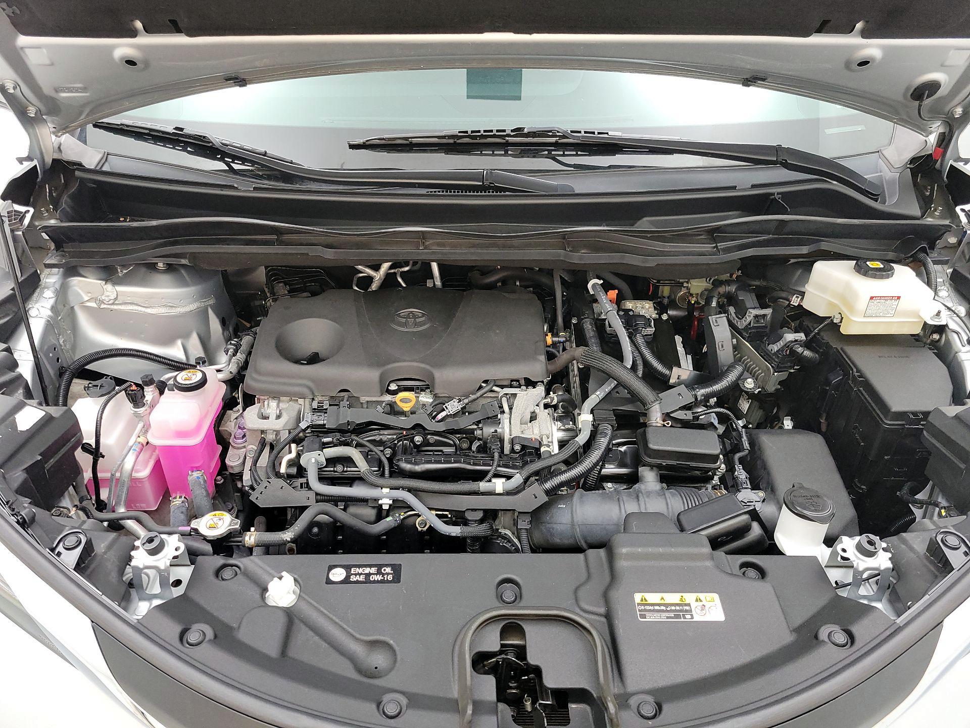 Thumbnail: 2021 Toyota Sienna - 20