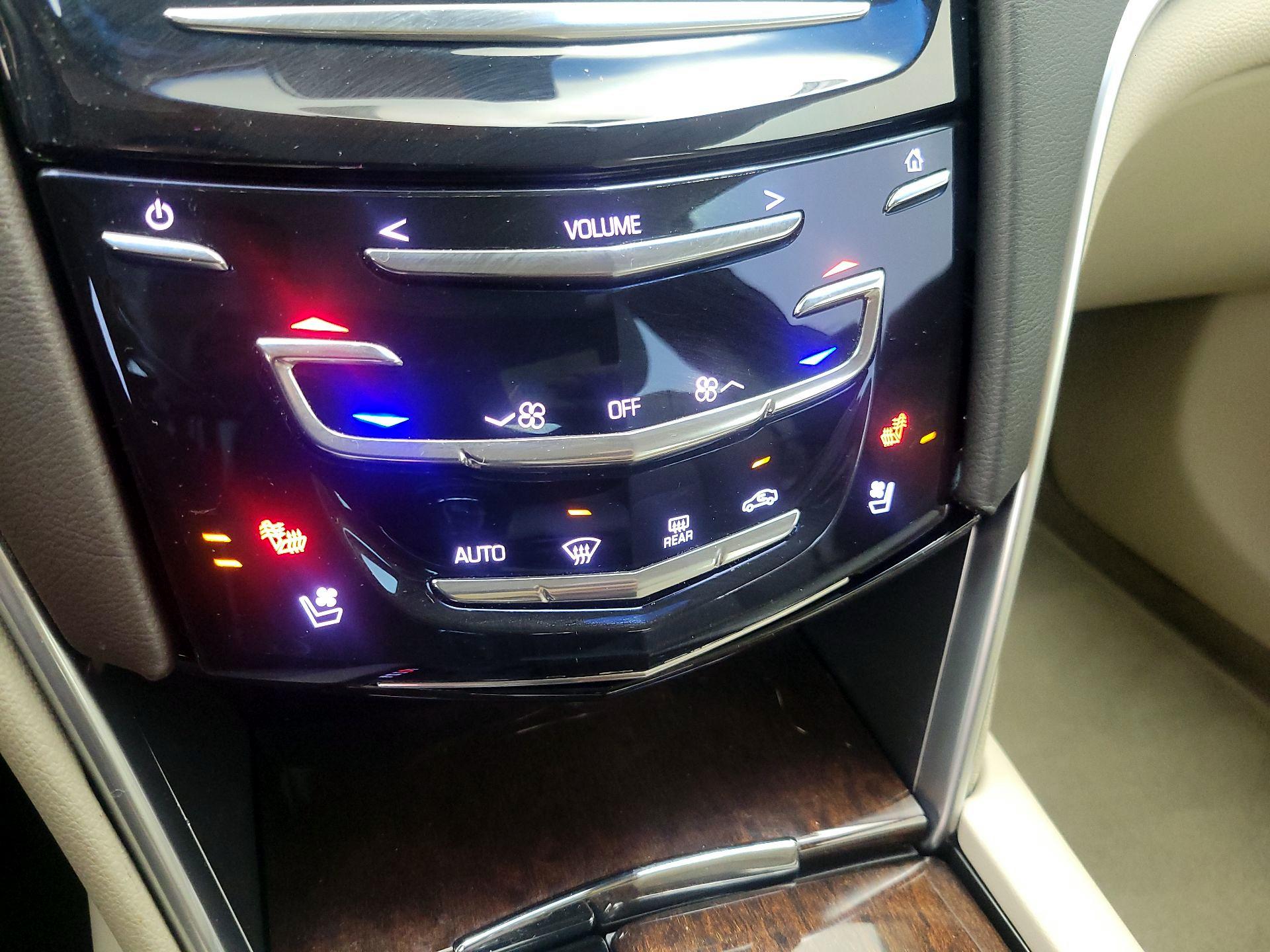 Thumbnail: 2017 Cadillac XTS - 17