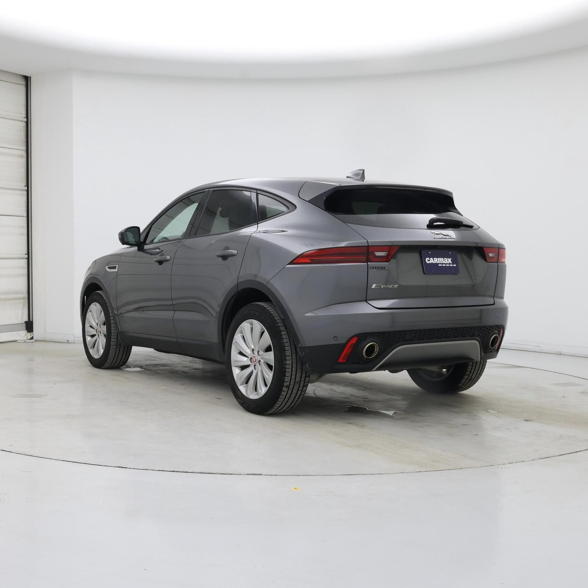 Thumbnail: 2019 Jaguar E-Pace - 2