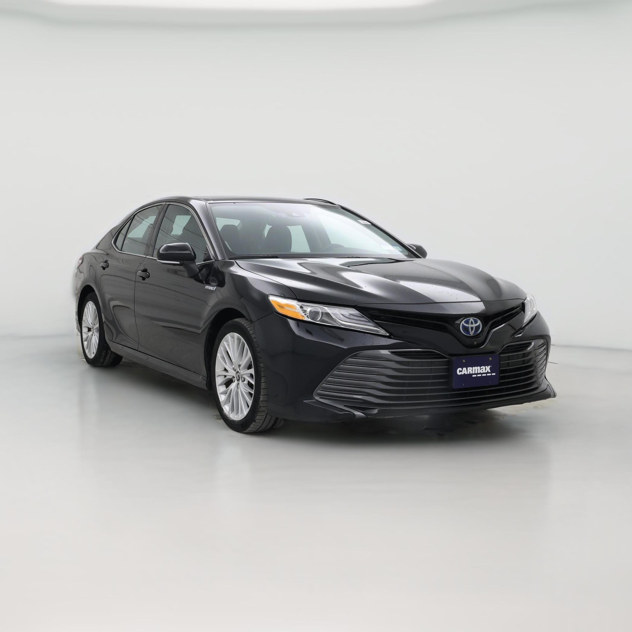 Thumbnail: 2020 Toyota Camry - 1