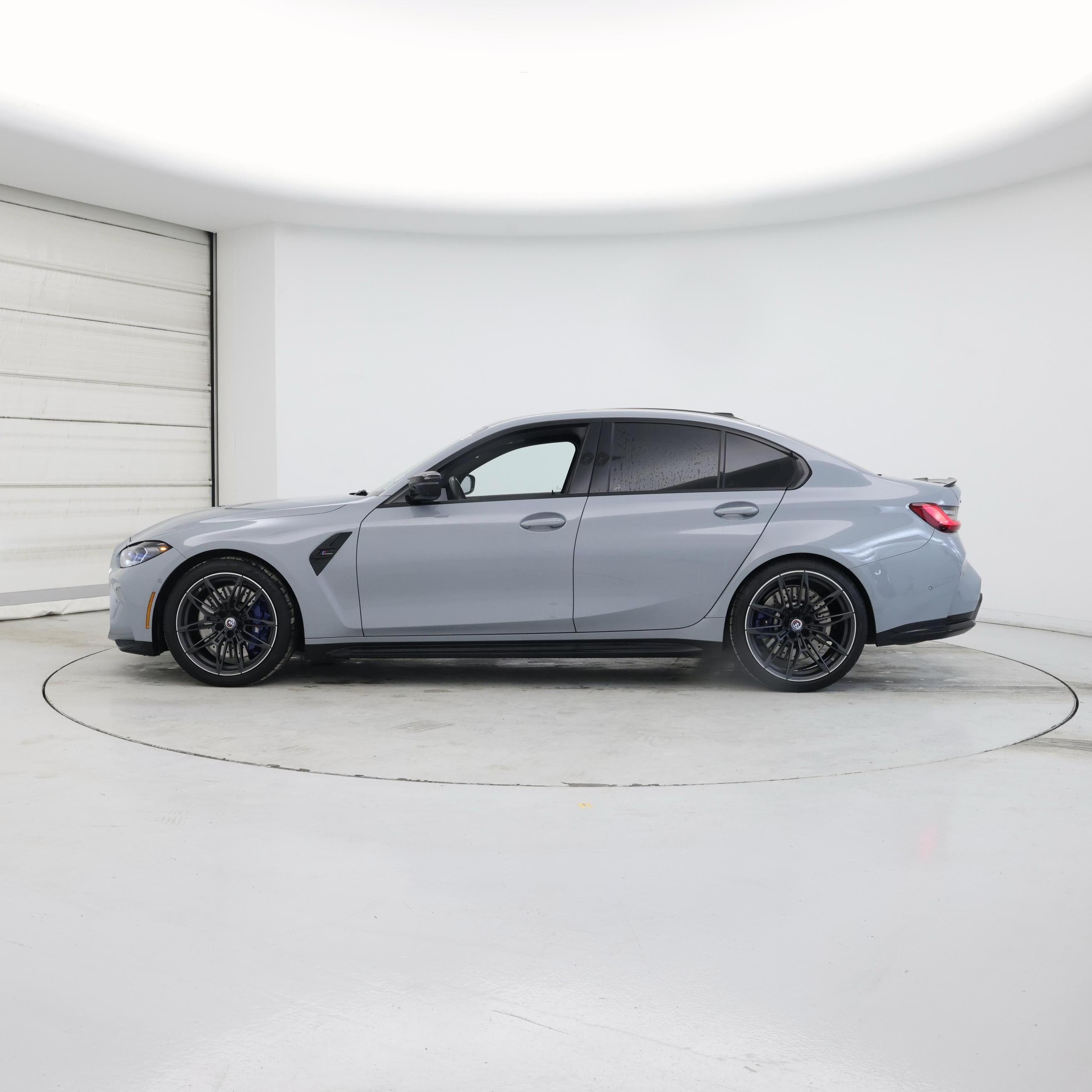 Thumbnail: 2023 BMW M3 - 3