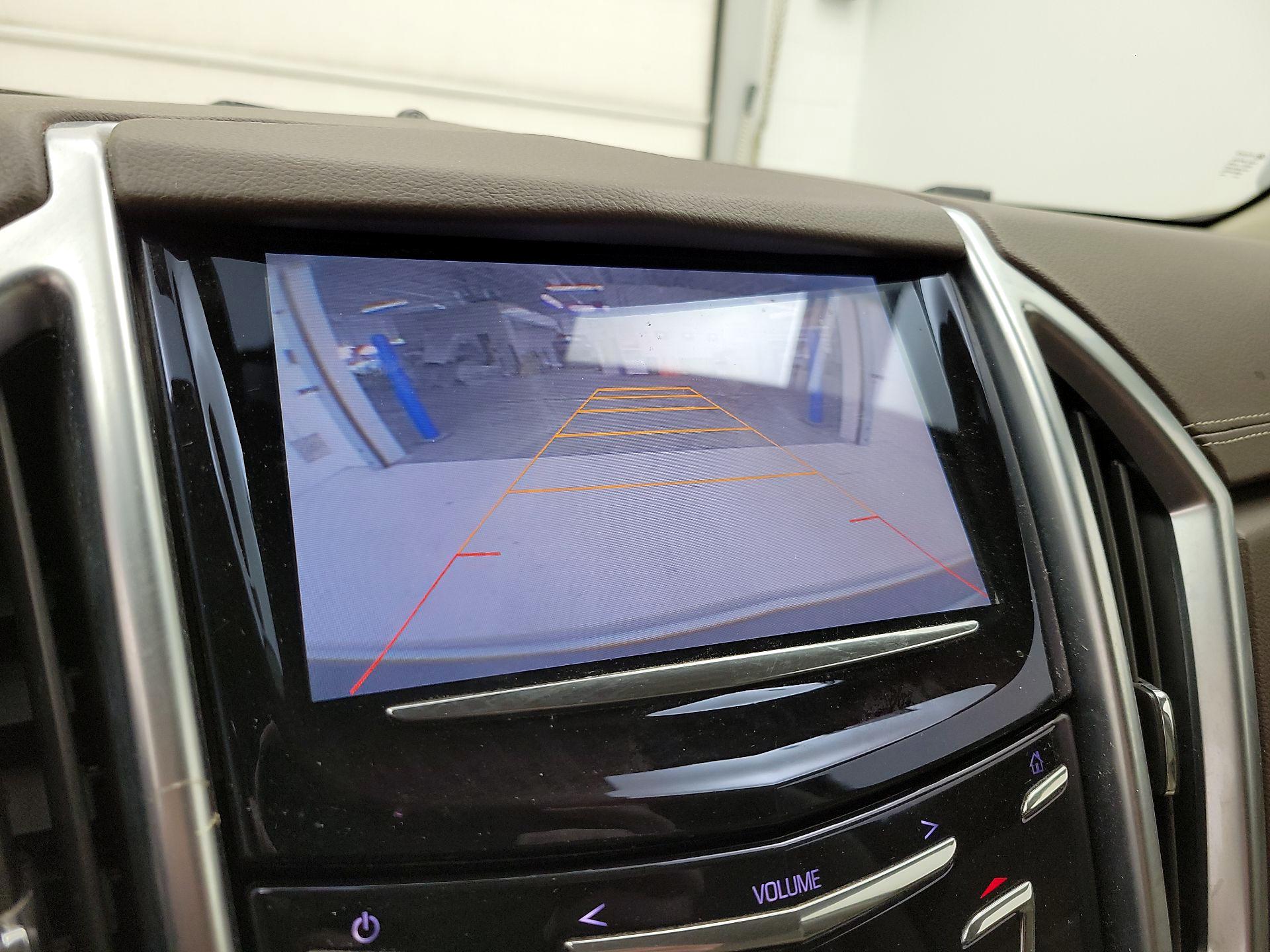 Thumbnail: 2016 Cadillac SRX - 15