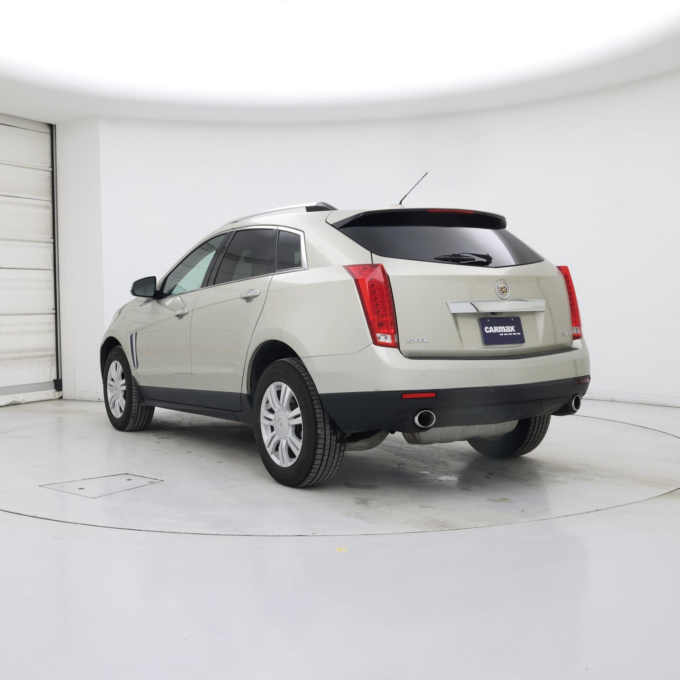 Thumbnail: 2016 Cadillac SRX - 2