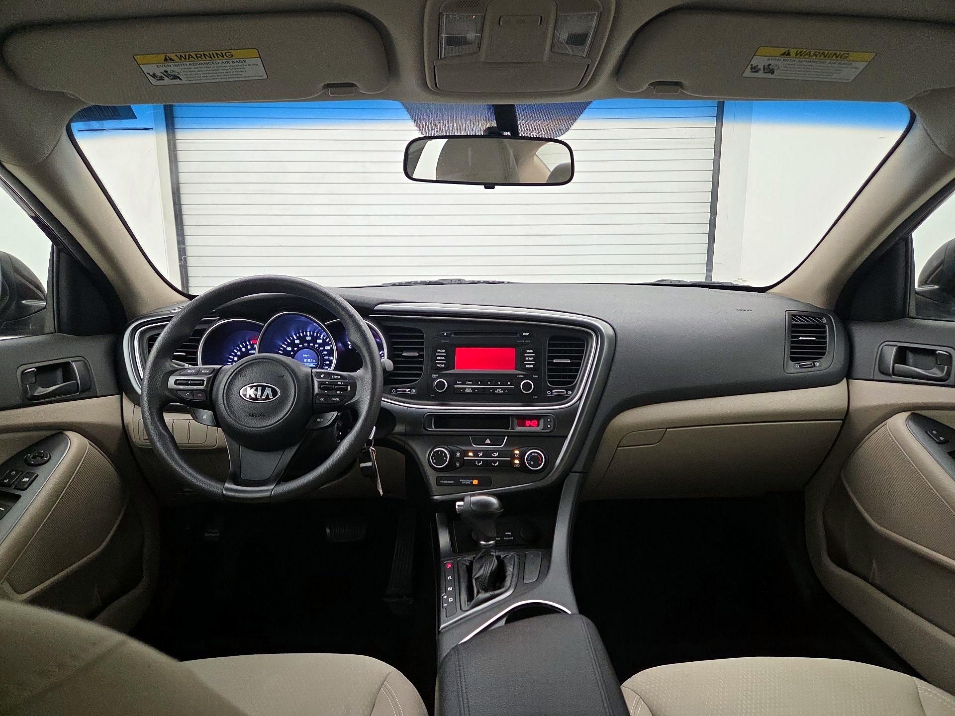 Thumbnail: 2015 Kia Optima - 9