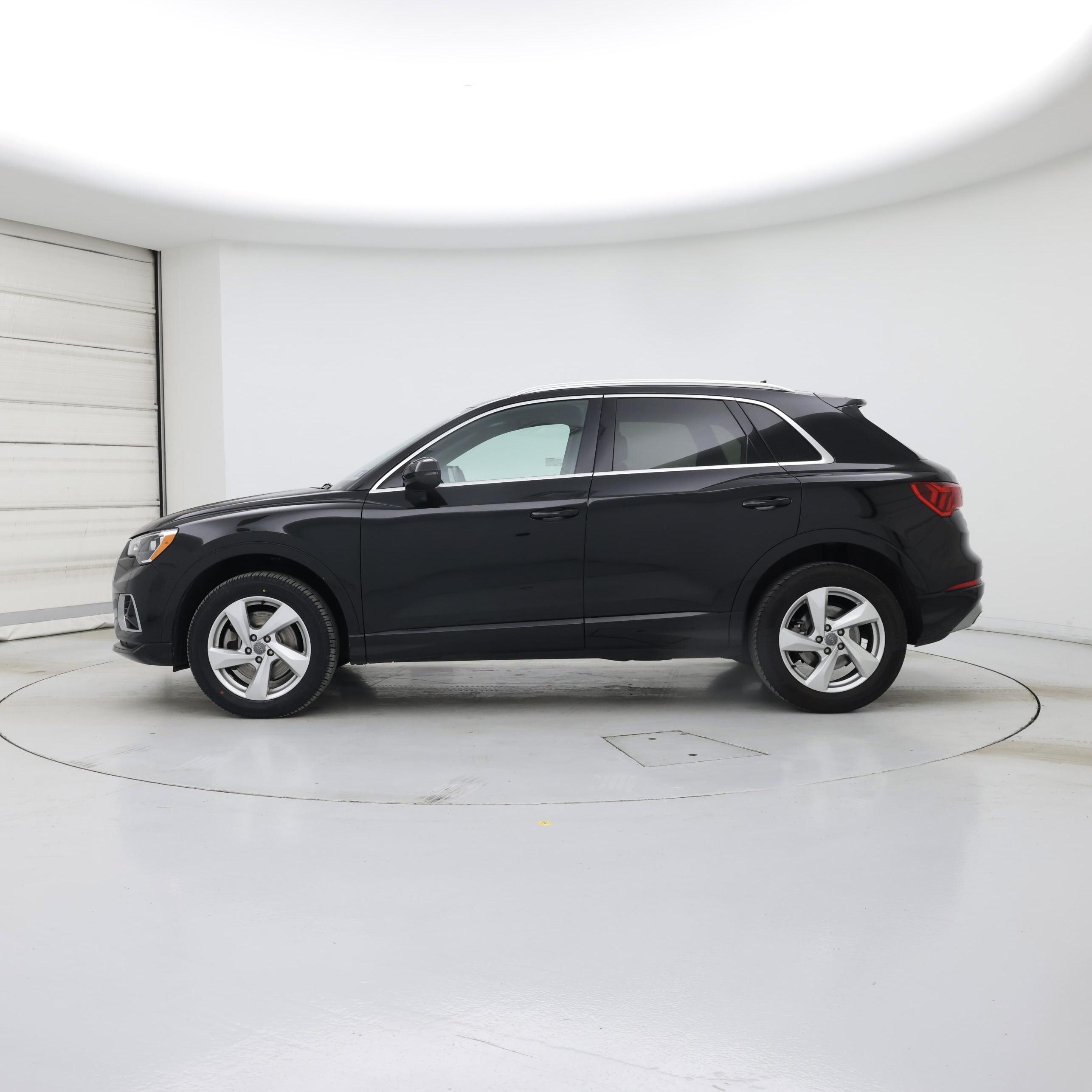Thumbnail: 2020 Audi Q3 - 3