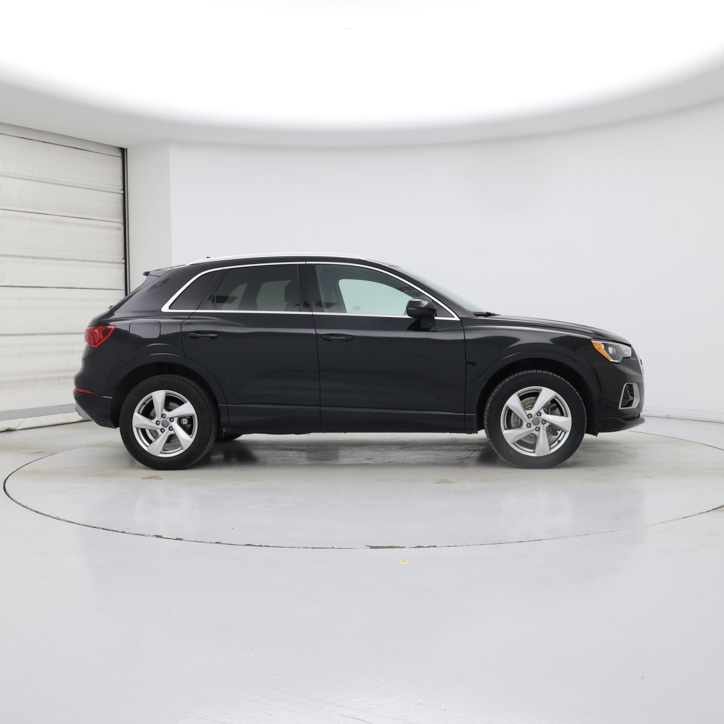 Thumbnail: 2020 Audi Q3 - 7