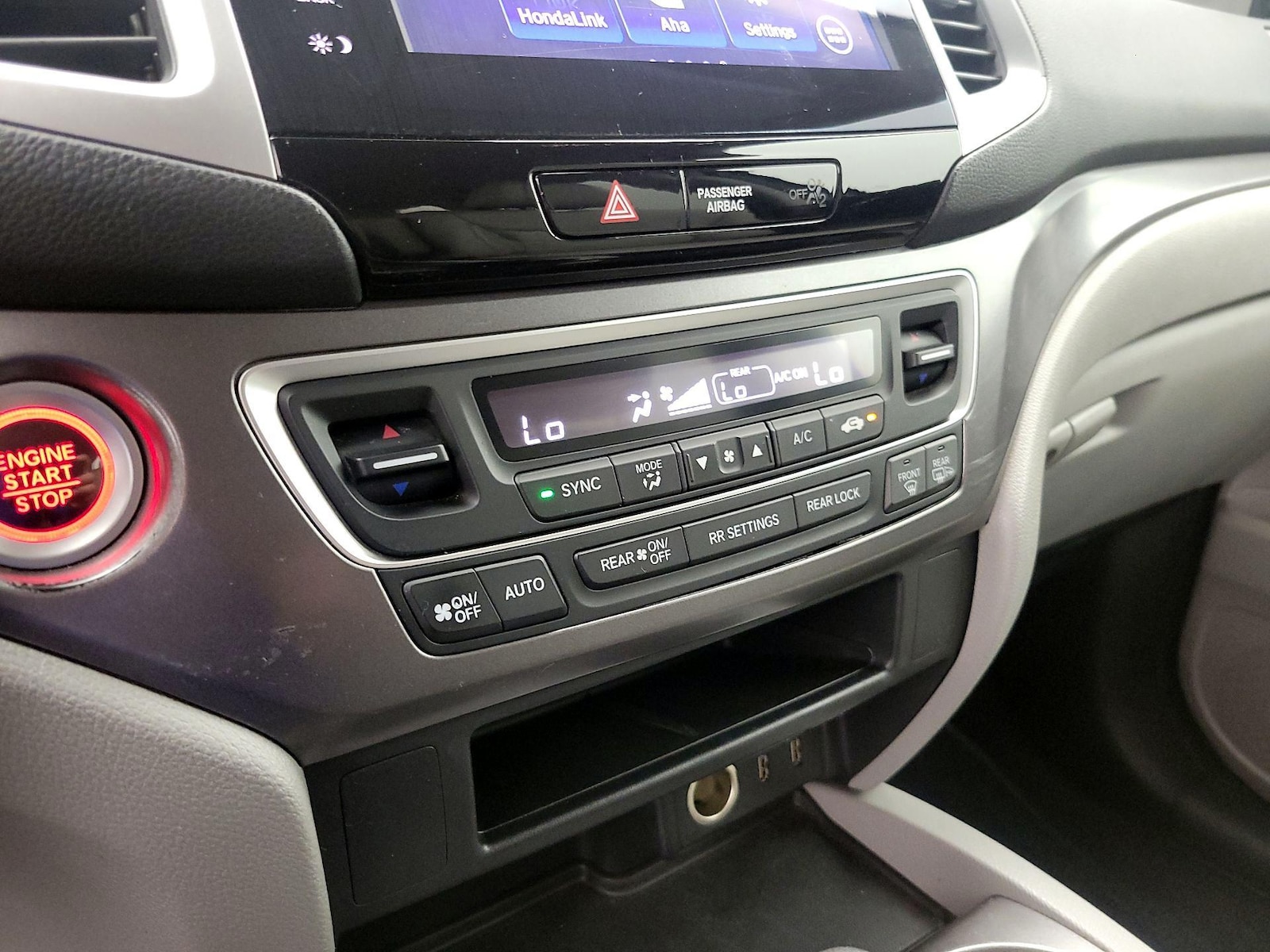 2016 Honda Pilot EX - Photo 16