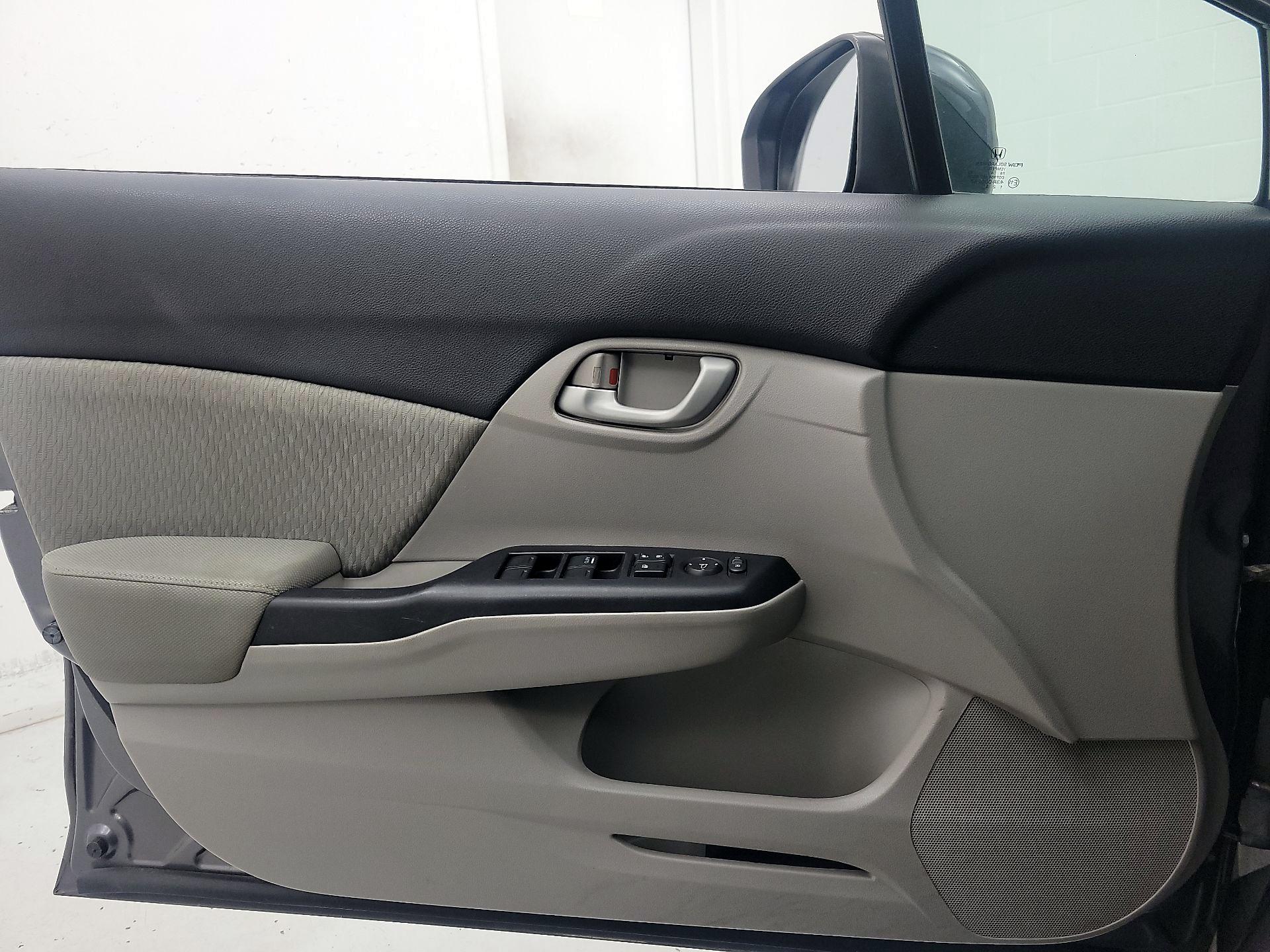 Thumbnail: 2014 Honda Civic - 12