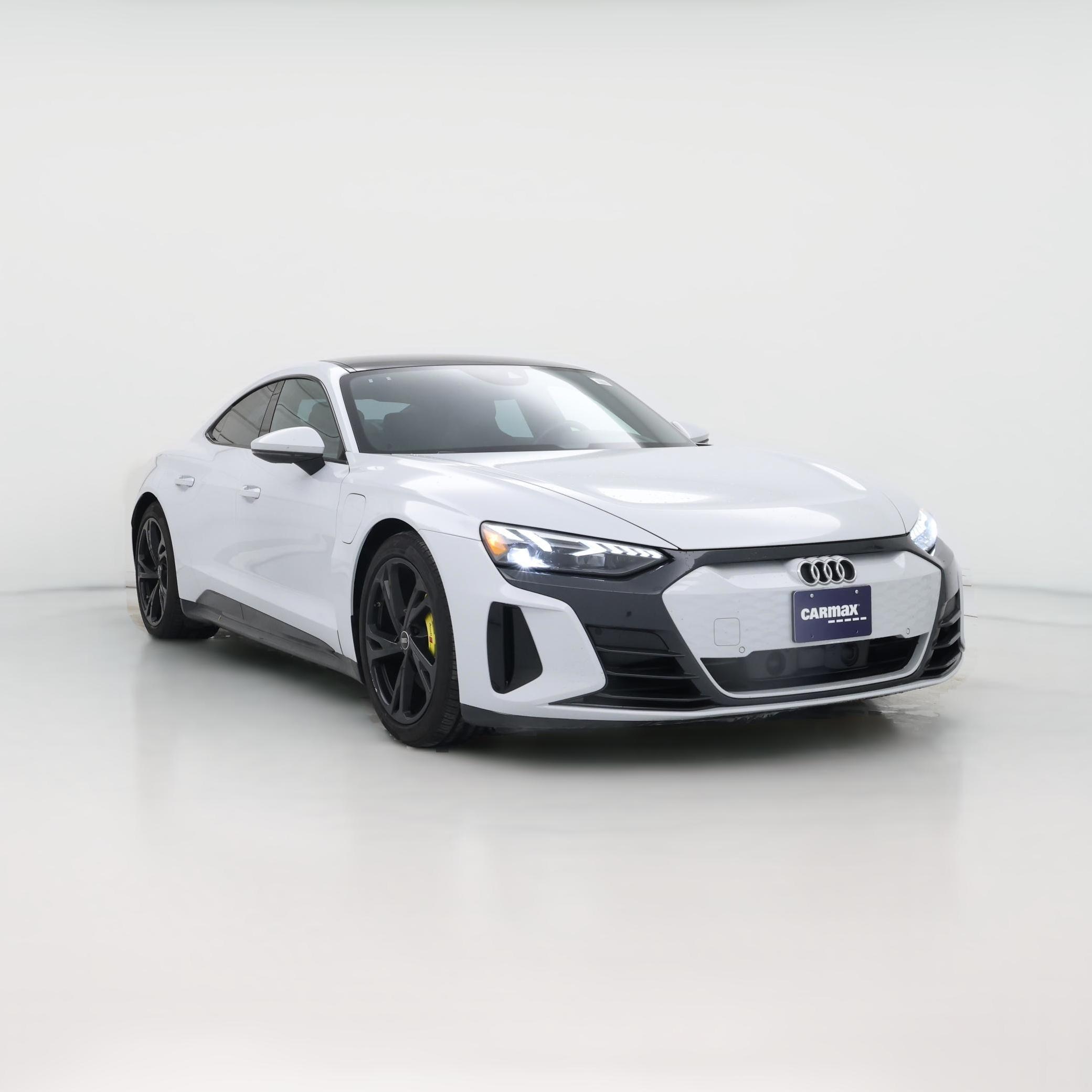 Thumbnail: 2022 Audi e-tron GT - 1