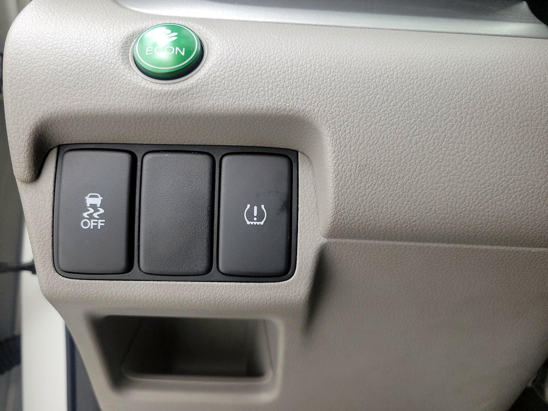 Thumbnail: 2014 Honda CR-V - 13