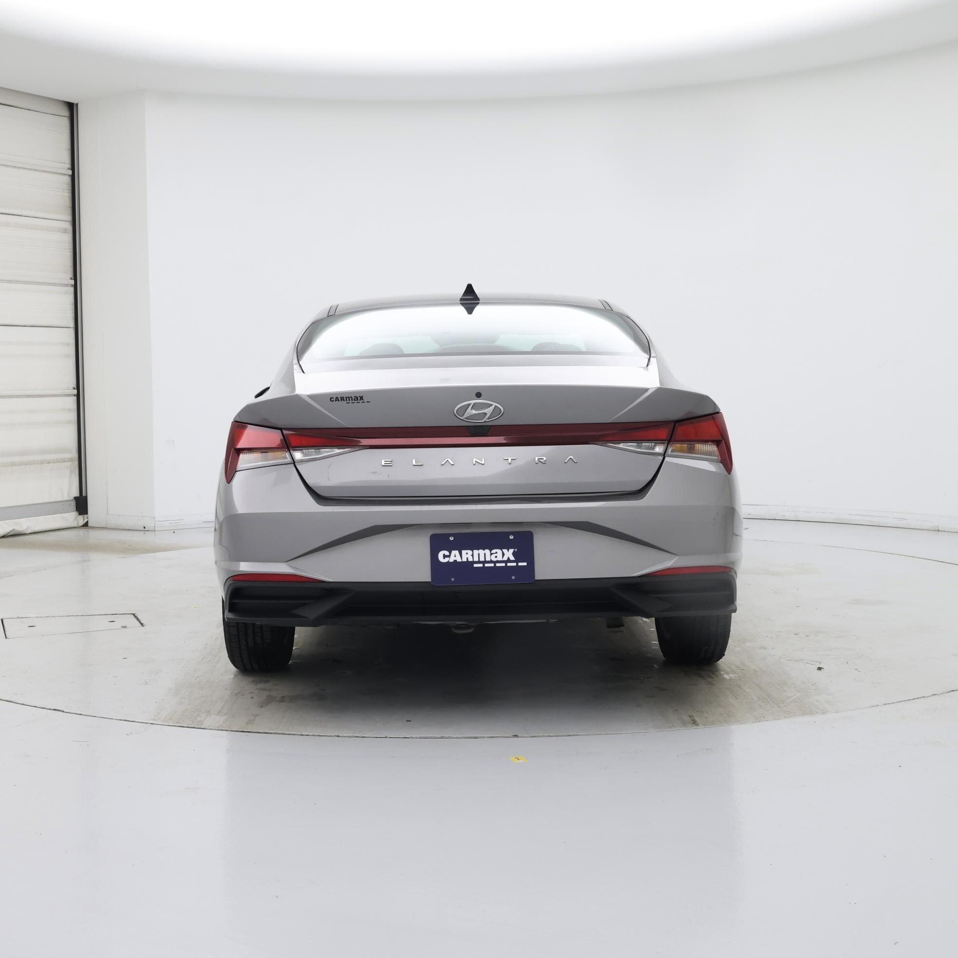 Thumbnail: 2022 Hyundai Elantra - 6