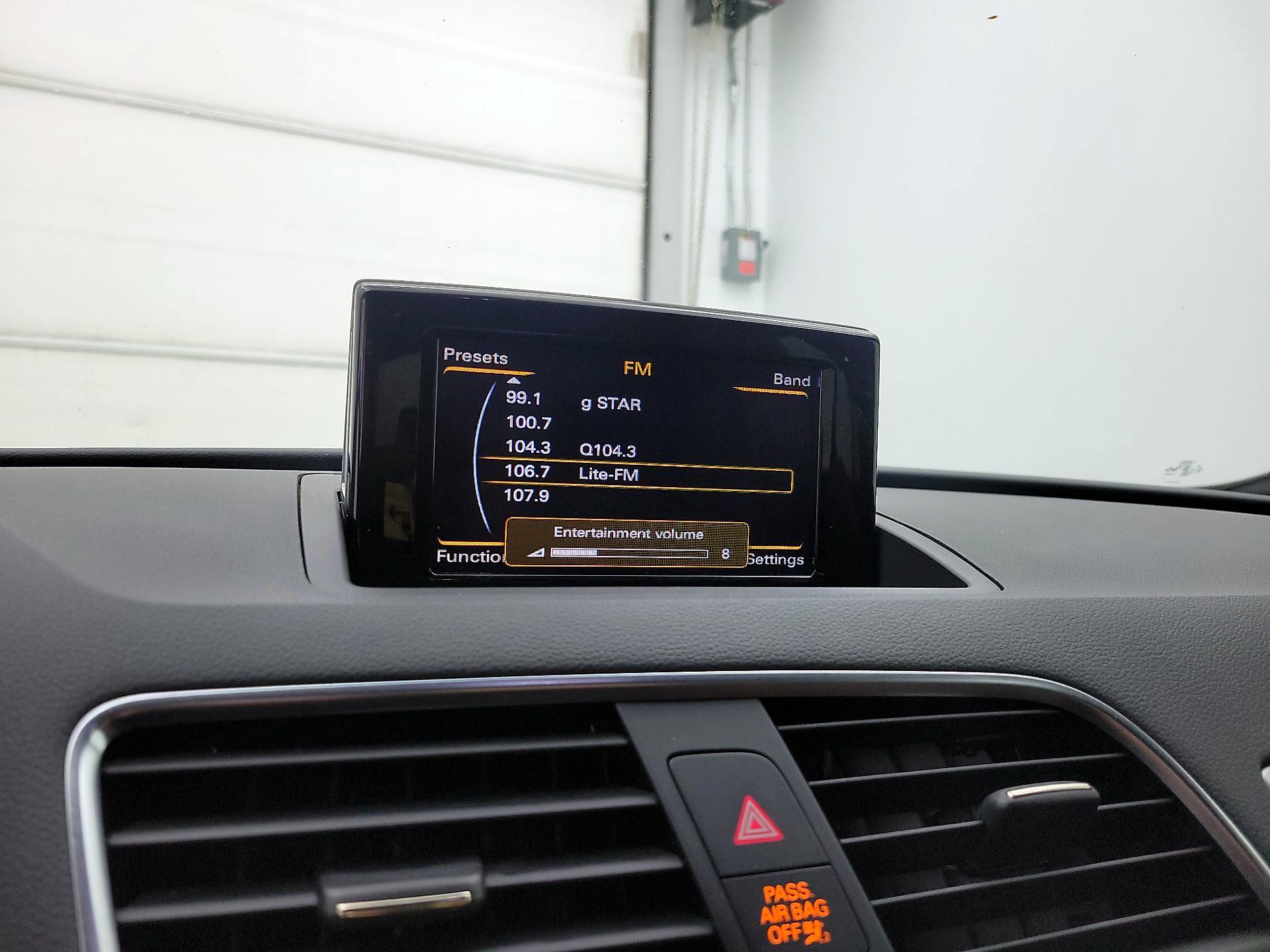 Thumbnail: 2017 Audi Q3 - 16