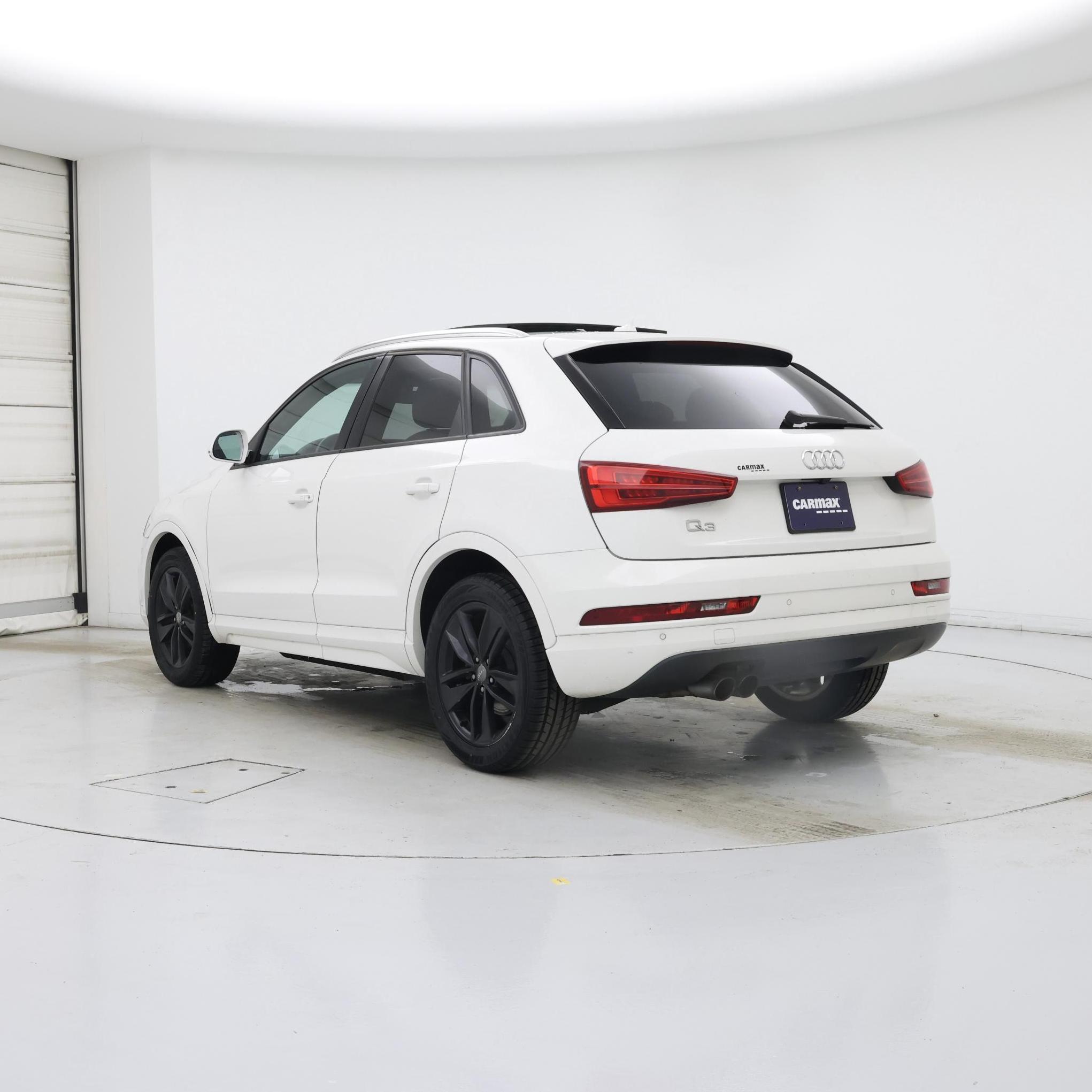Thumbnail: 2017 Audi Q3 - 2
