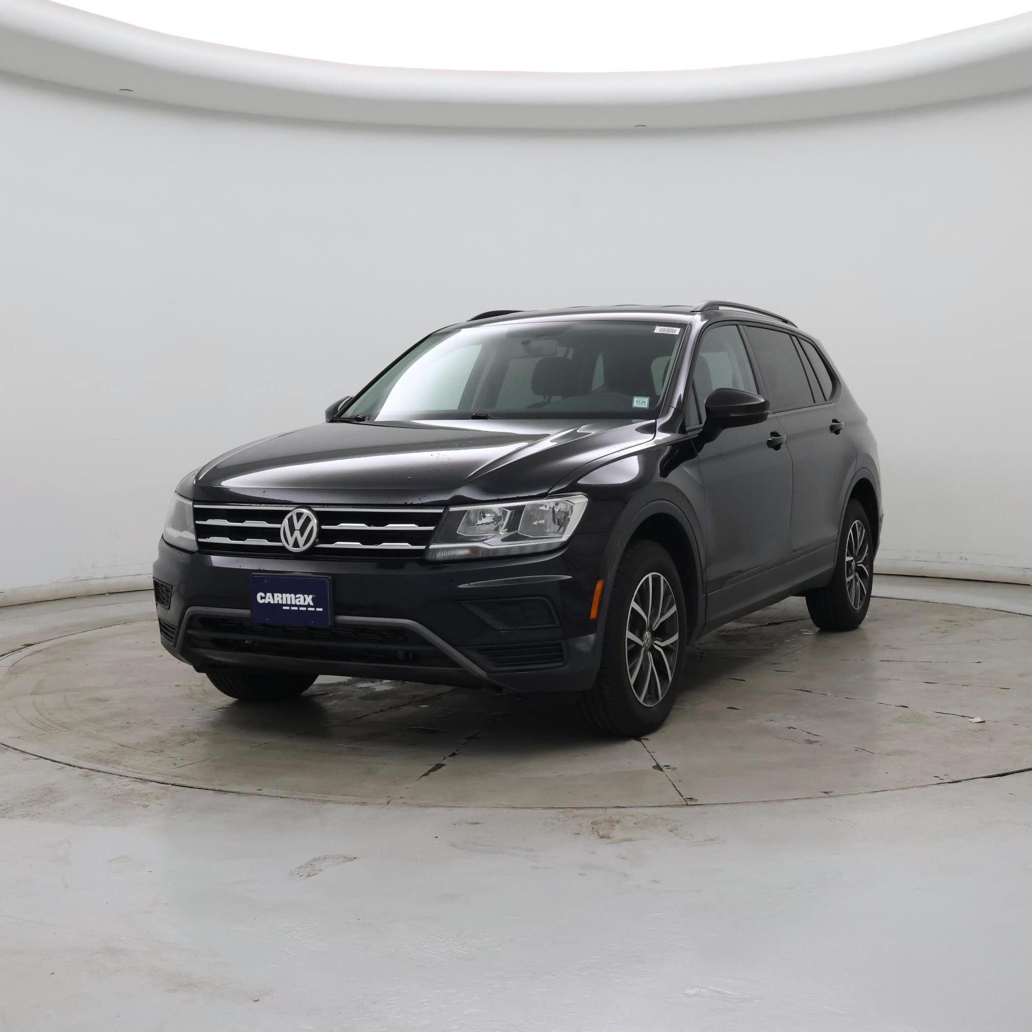 Thumbnail: 2021 Volkswagen Tiguan - 4