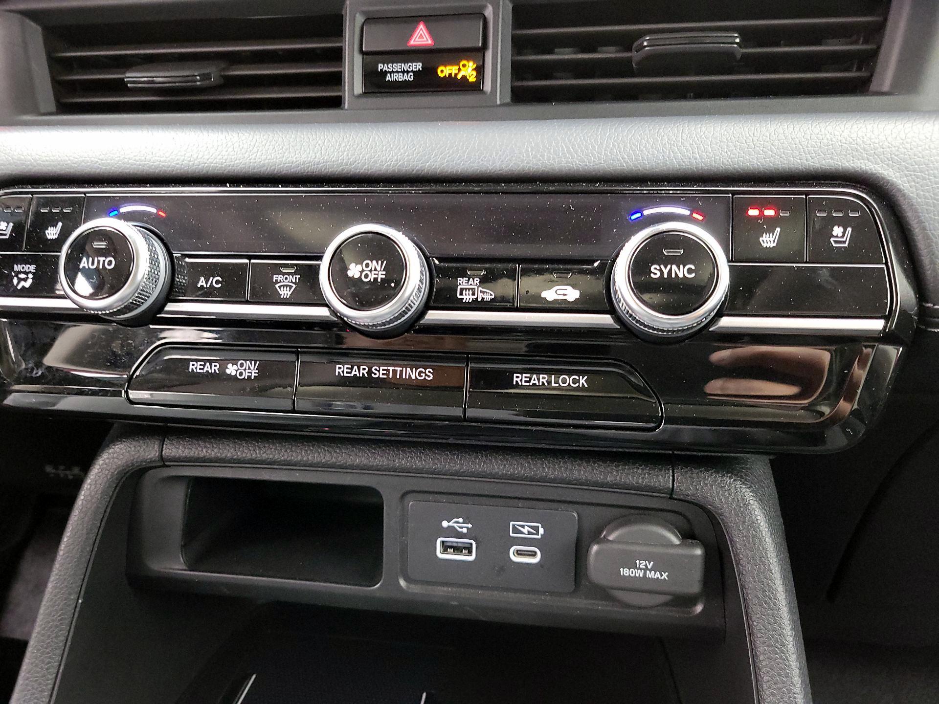 Thumbnail: 2023 Honda Pilot - 17