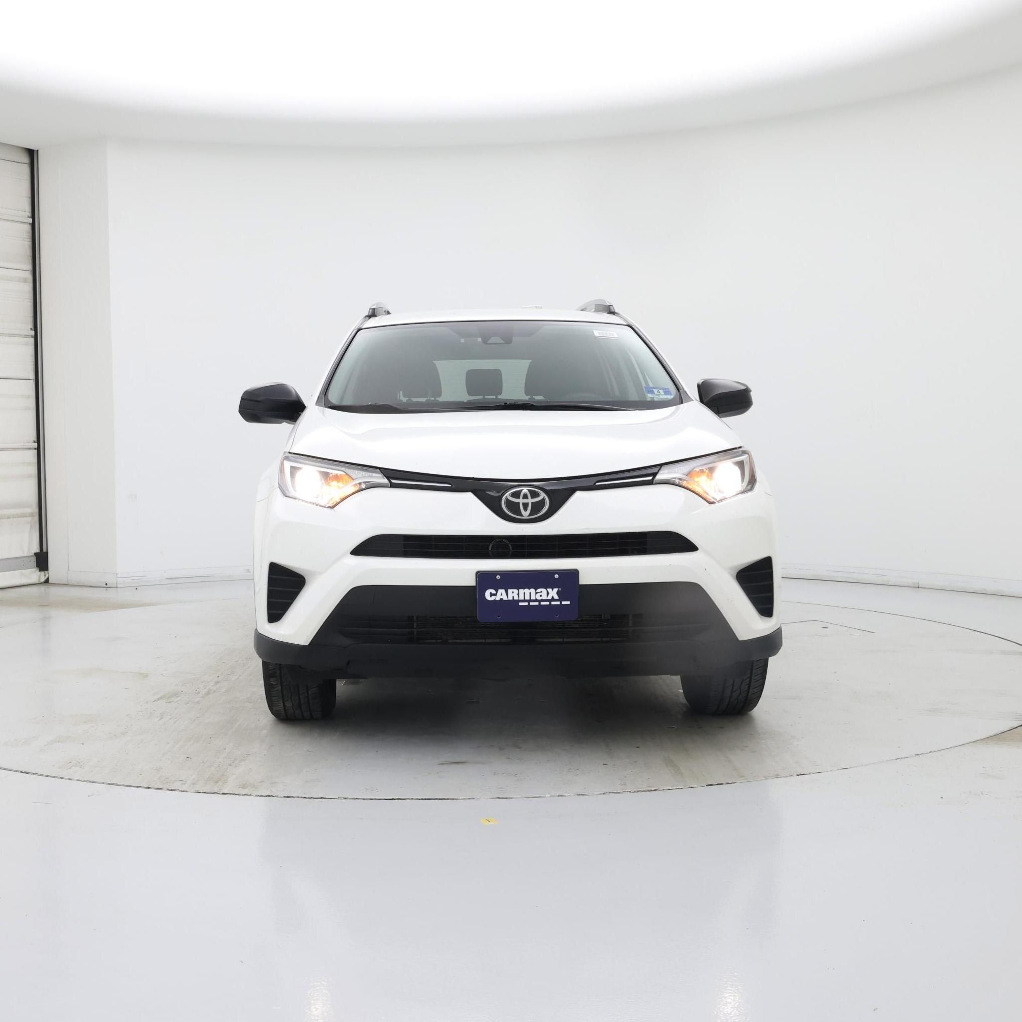 Thumbnail: 2018 Toyota RAV4 - 5
