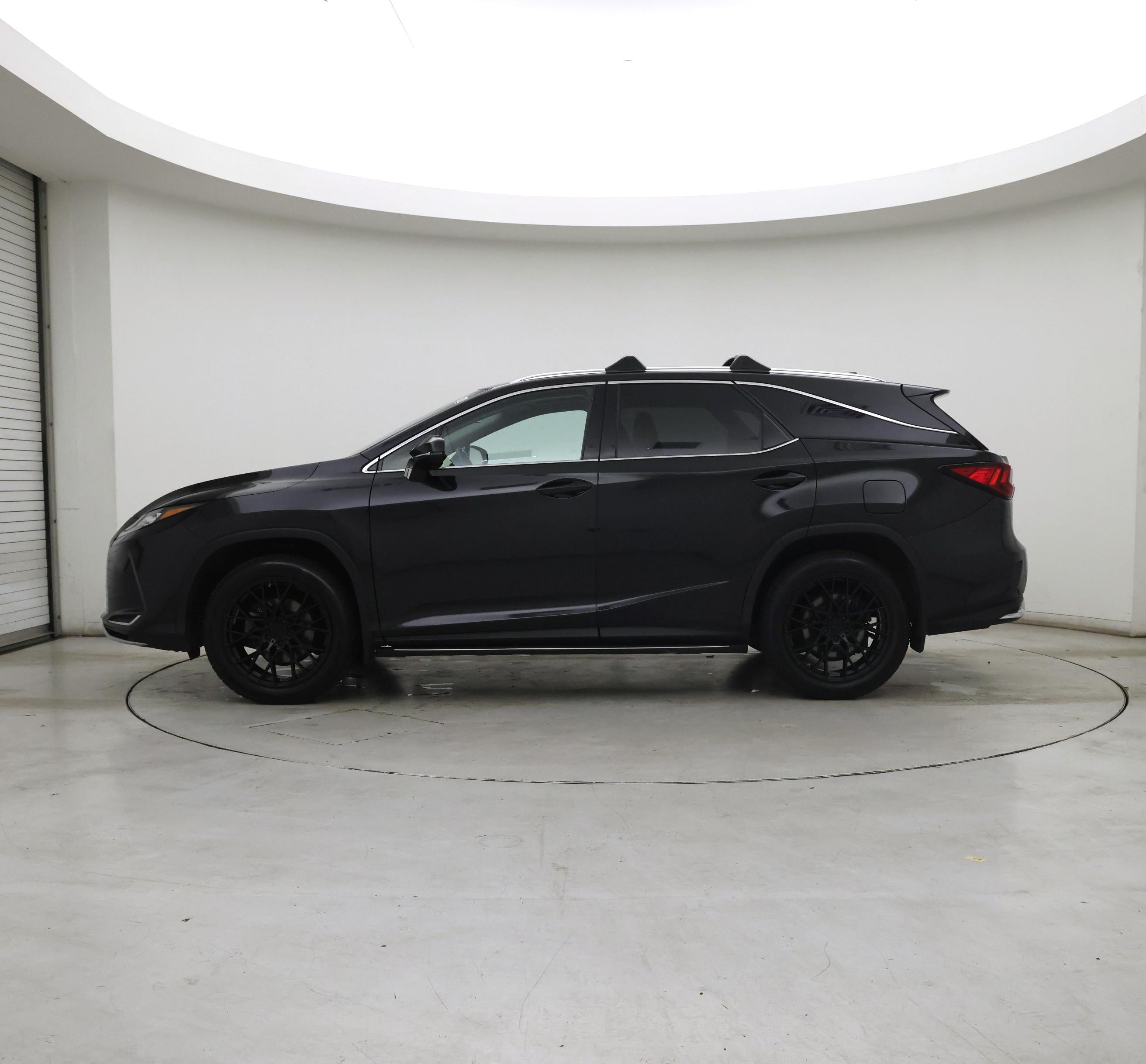 Thumbnail: 2020 Lexus RX - 3