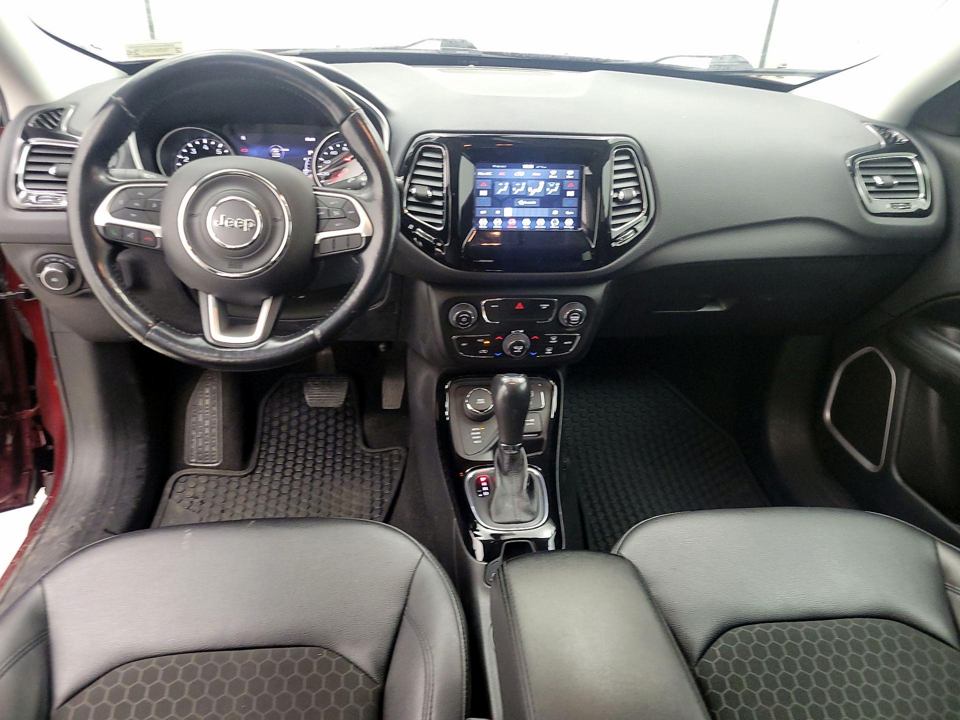 Thumbnail: 2021 Jeep Compass - 9