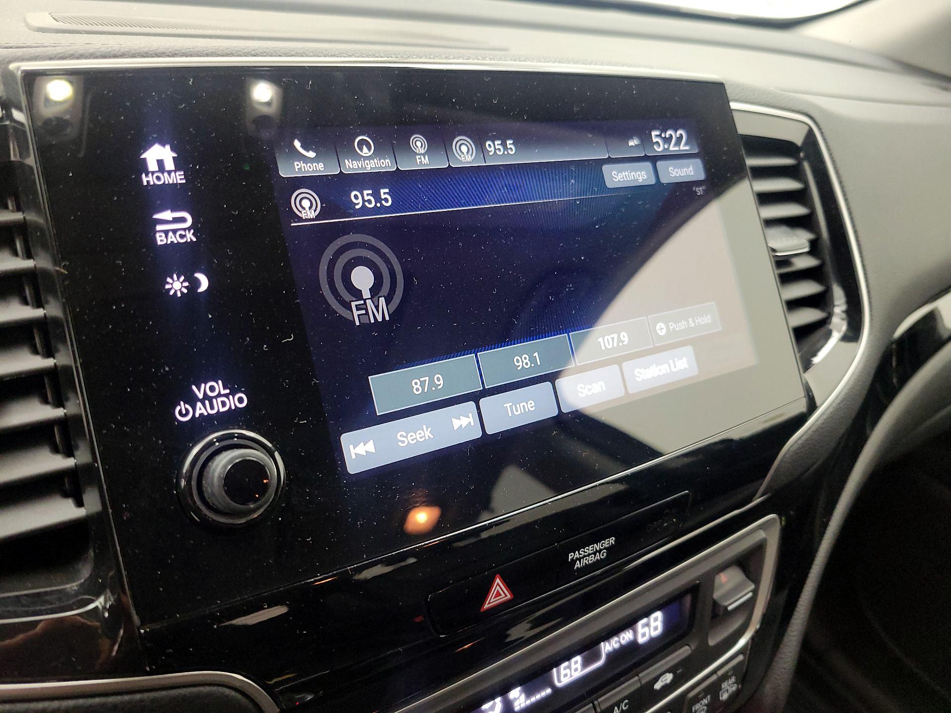 Thumbnail: 2019 Honda Pilot - 15