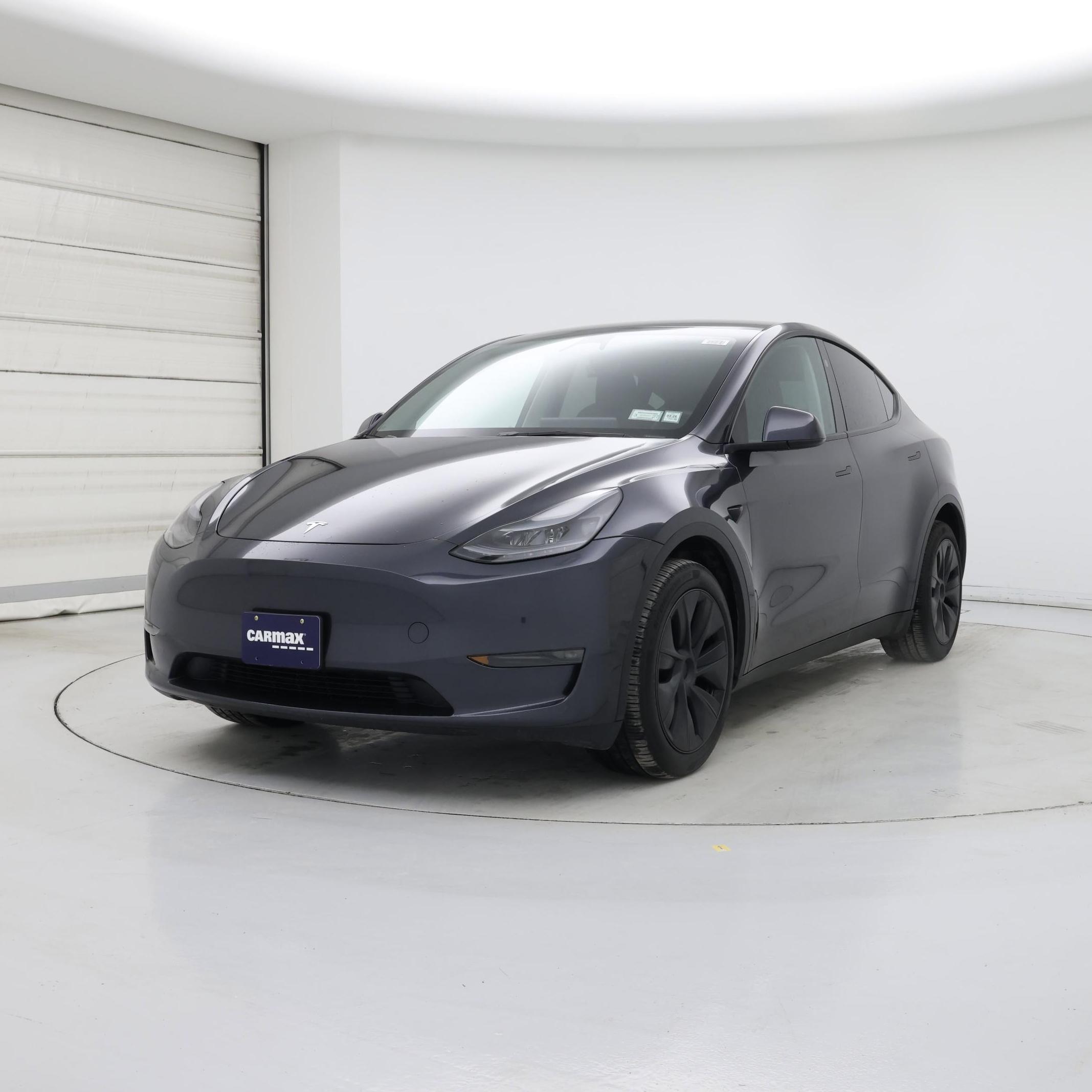 Thumbnail: 2025 Tesla Model Y - 4