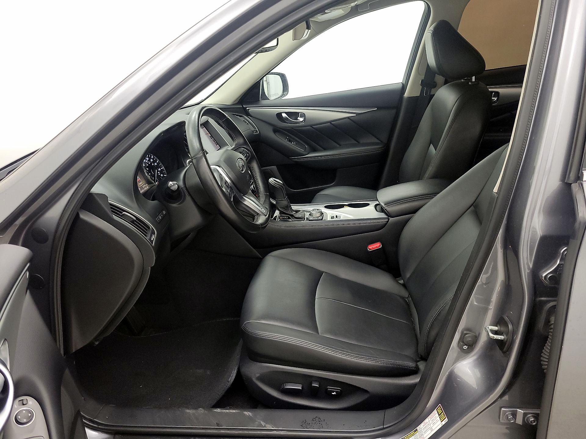 Thumbnail: 2020 INFINITI Q50 - 11