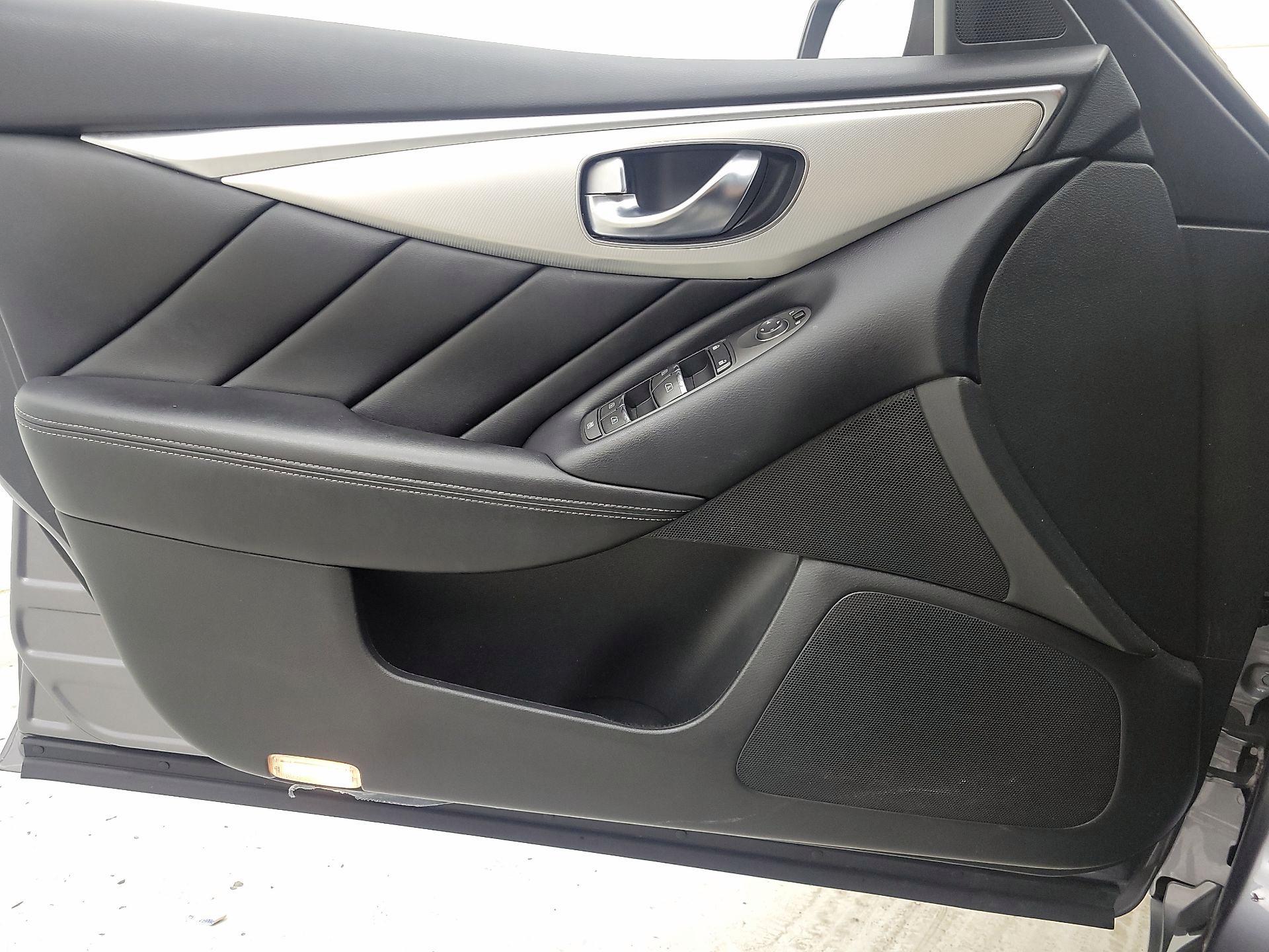 Thumbnail: 2020 INFINITI Q50 - 12