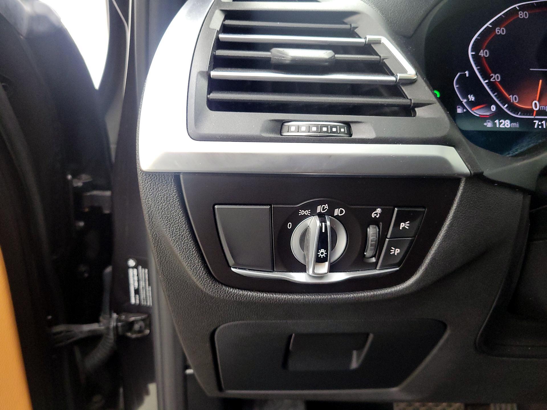 Thumbnail: 2022 BMW X3 - 13