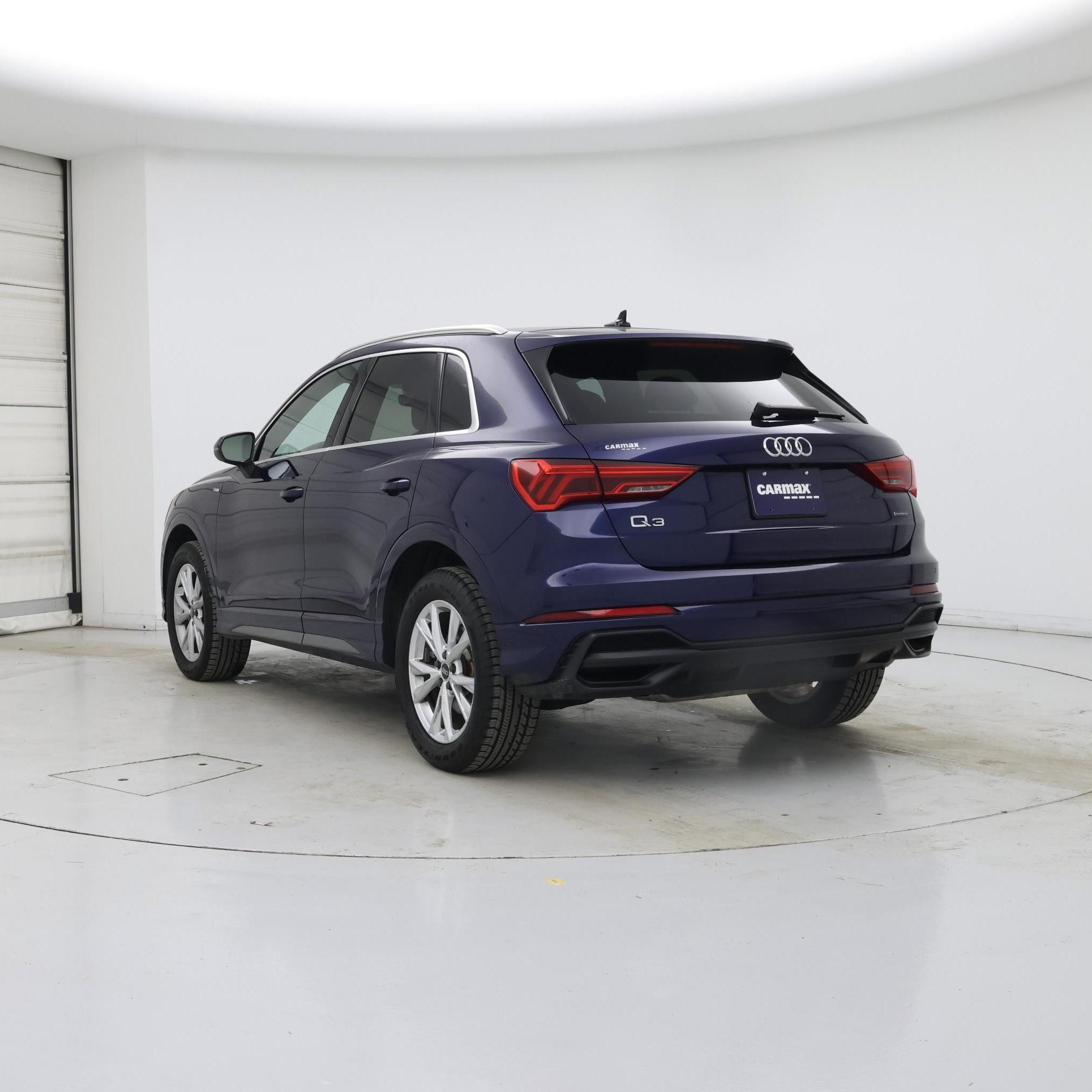 Thumbnail: 2022 Audi Q3 - 2