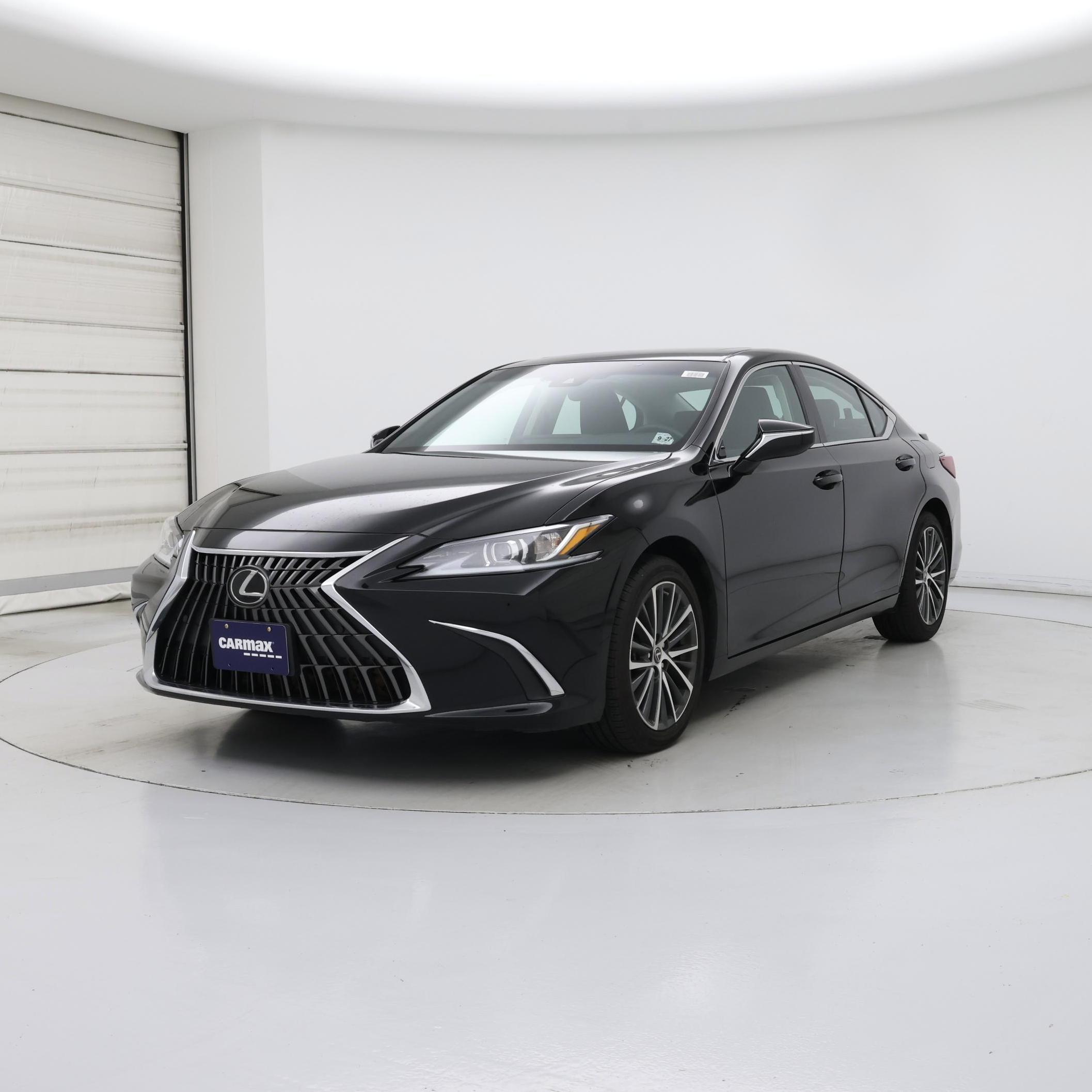 Thumbnail: 2022 Lexus ES - 4