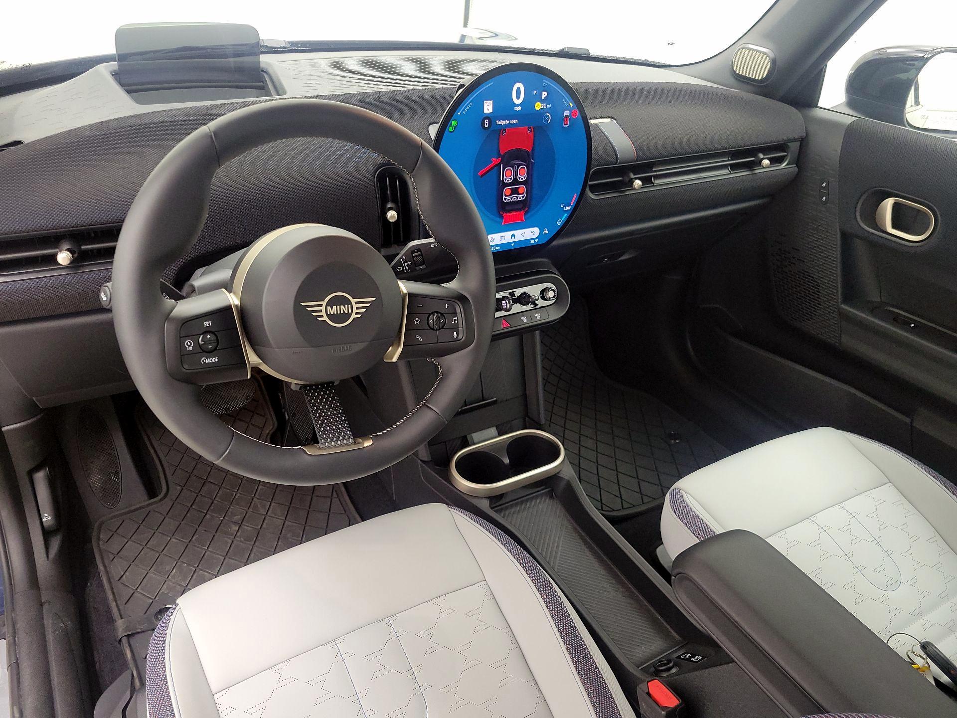 Thumbnail: 2025 MINI Cooper - 9