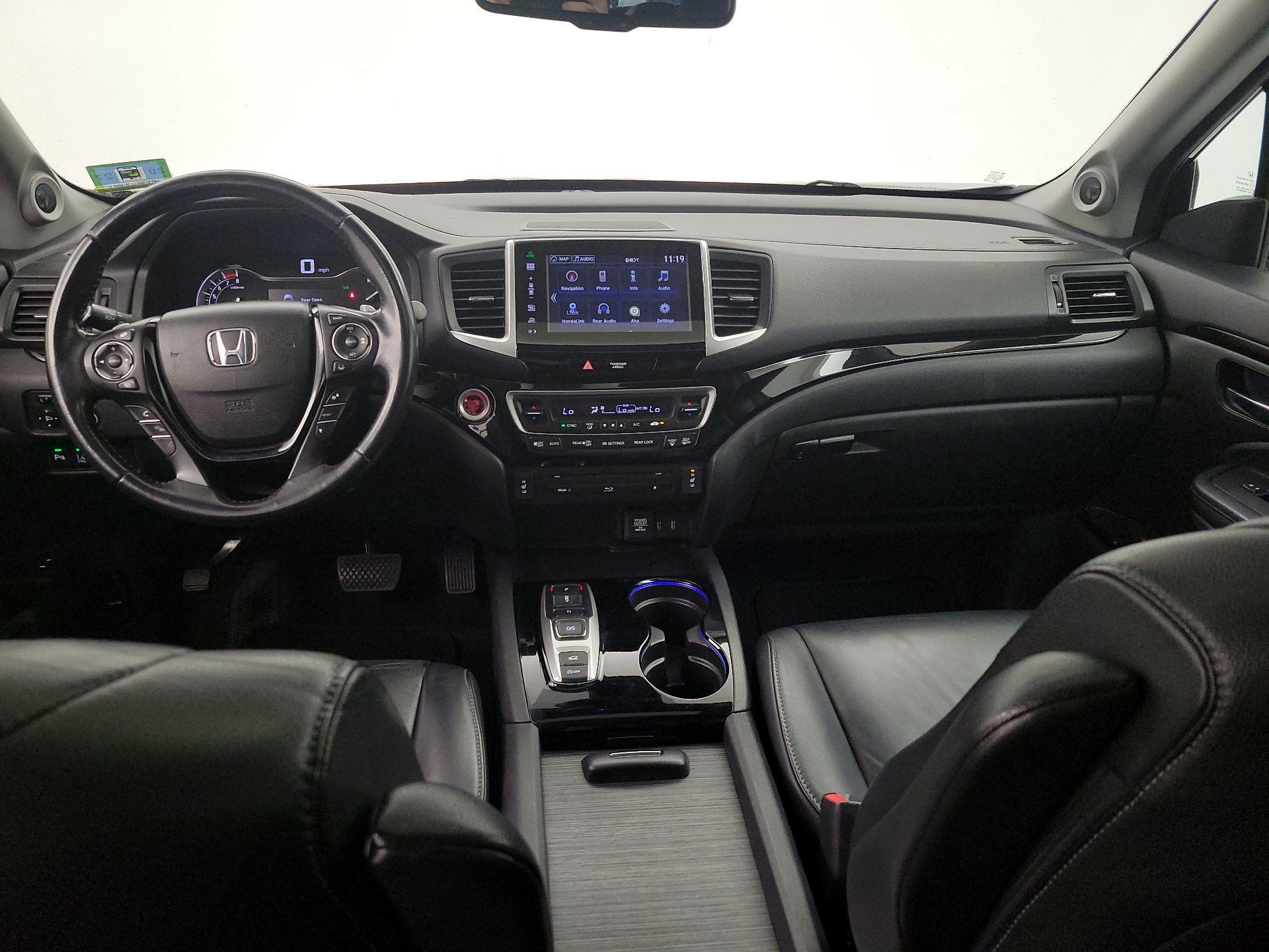 Thumbnail: 2016 Honda Pilot - 9